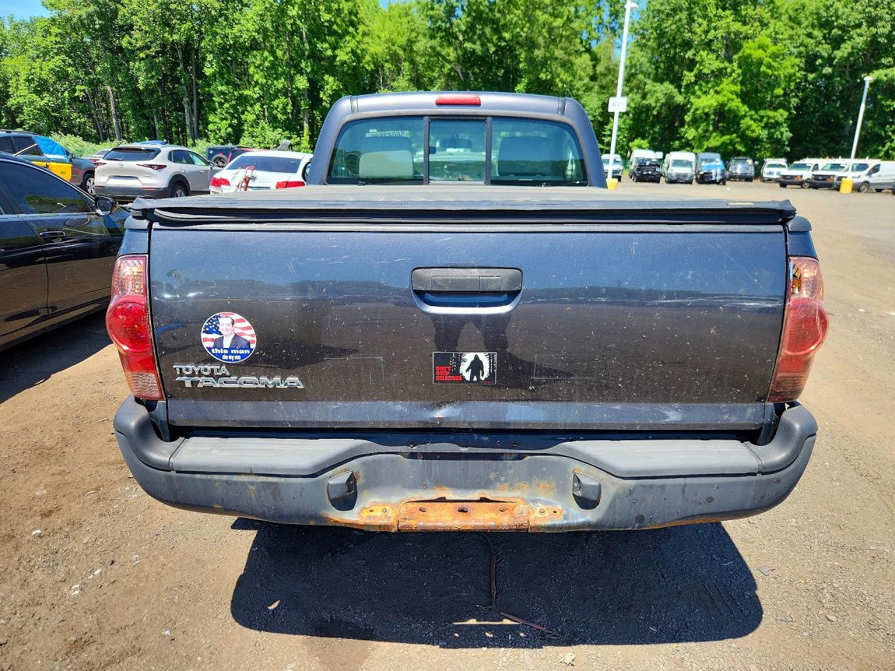 Toyota Tacoma Base