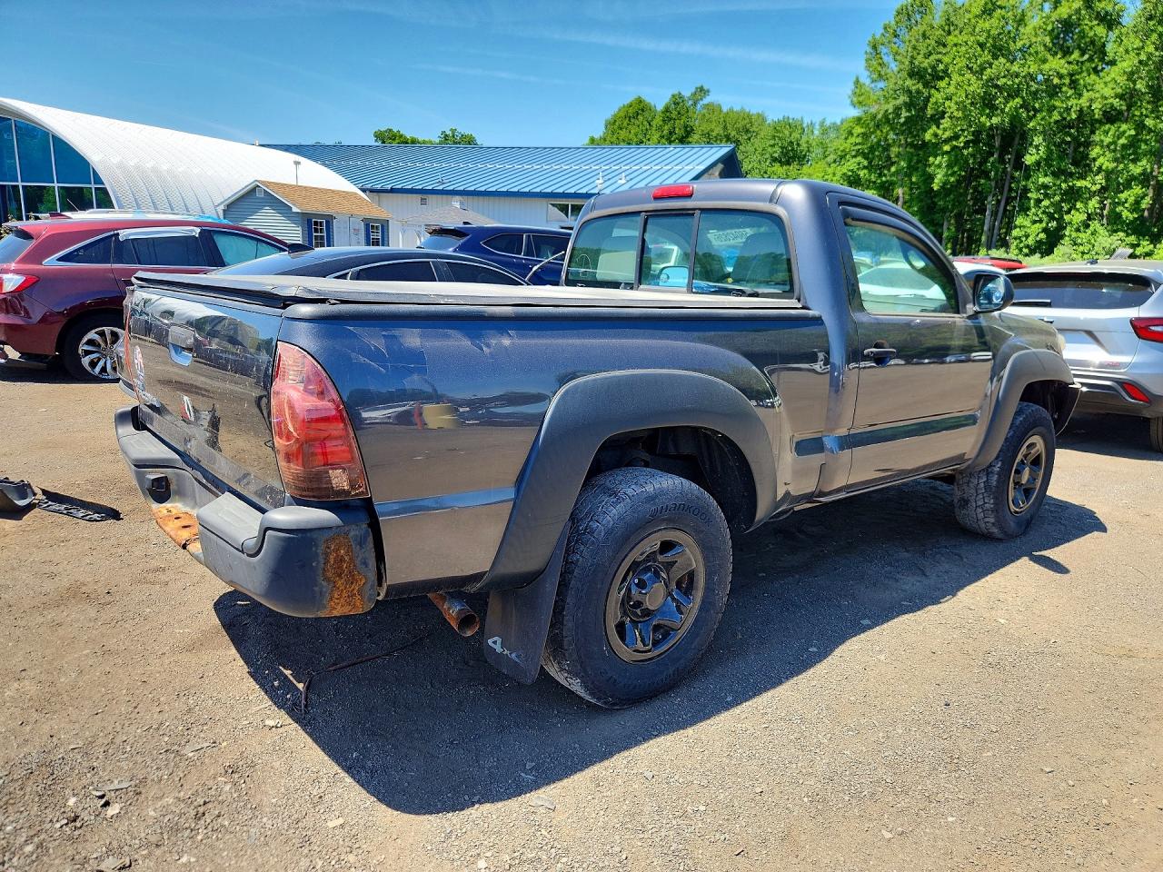 Toyota Tacoma Base