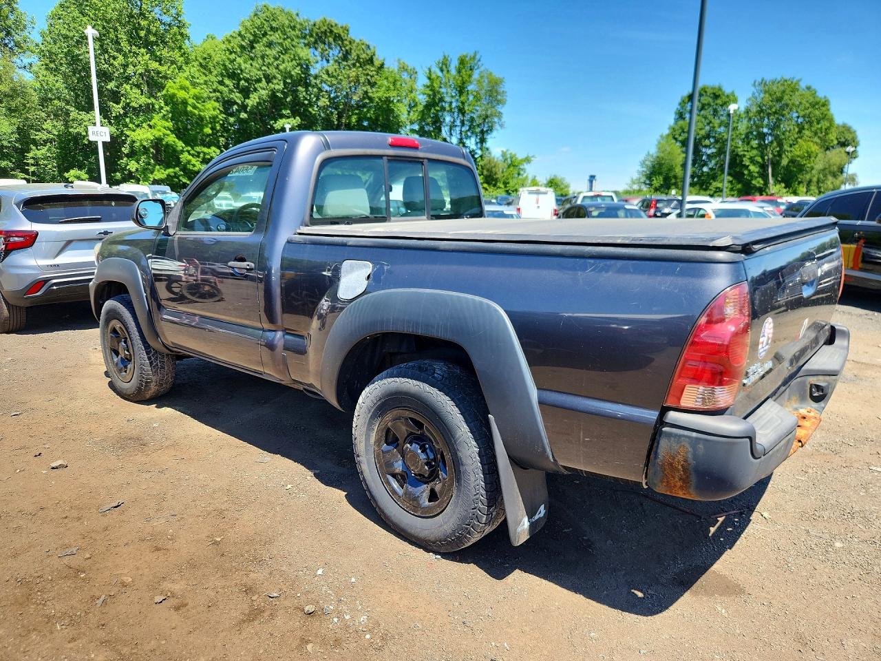Toyota Tacoma Base