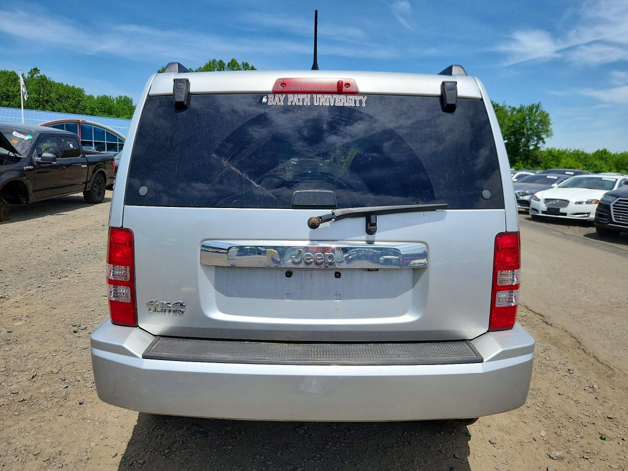 Jeep Liberty Jet