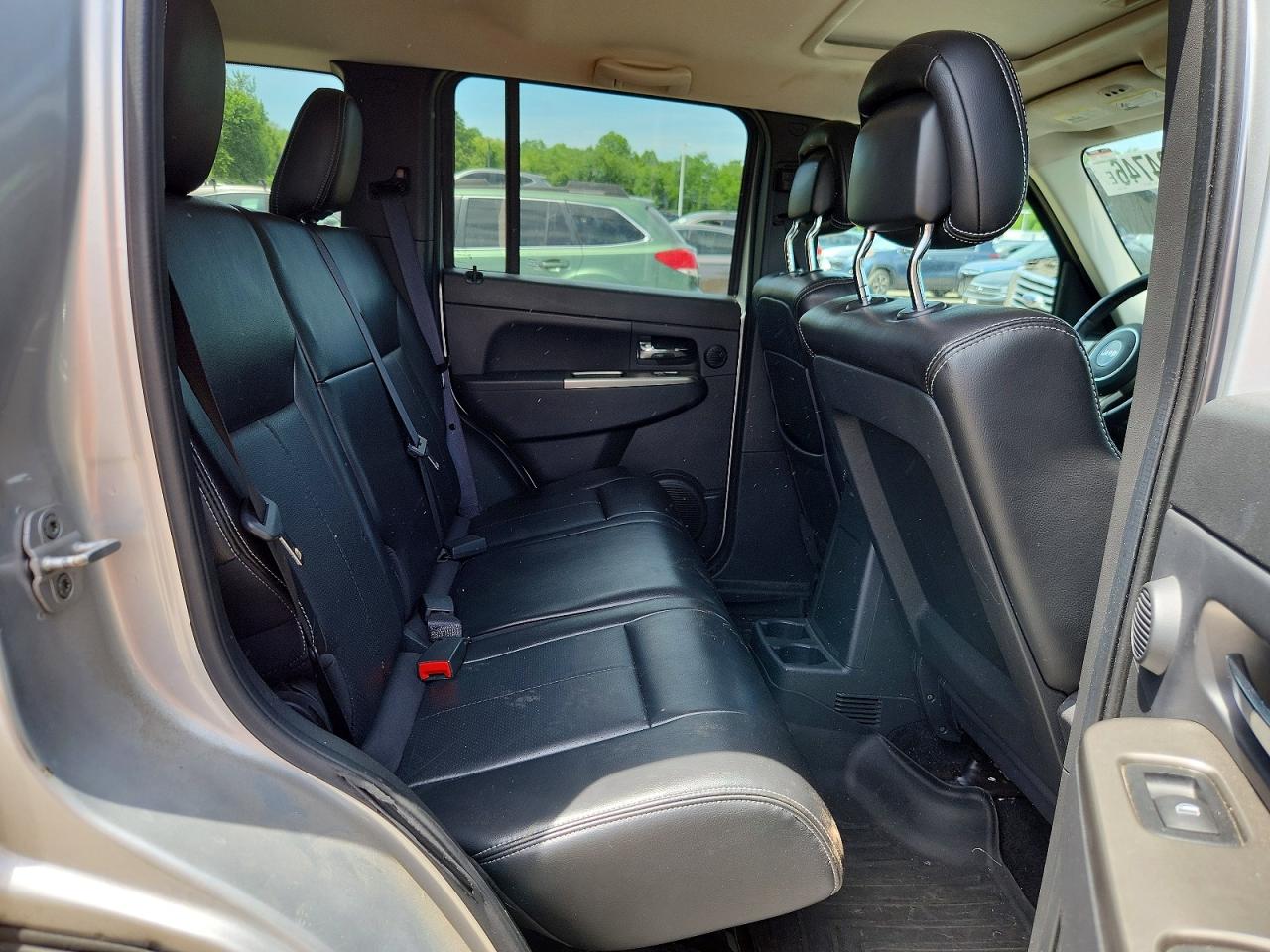 Jeep Liberty Jet