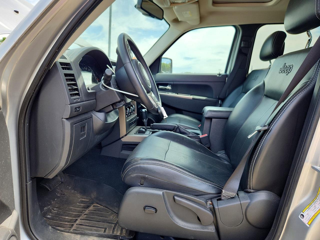 Jeep Liberty Jet