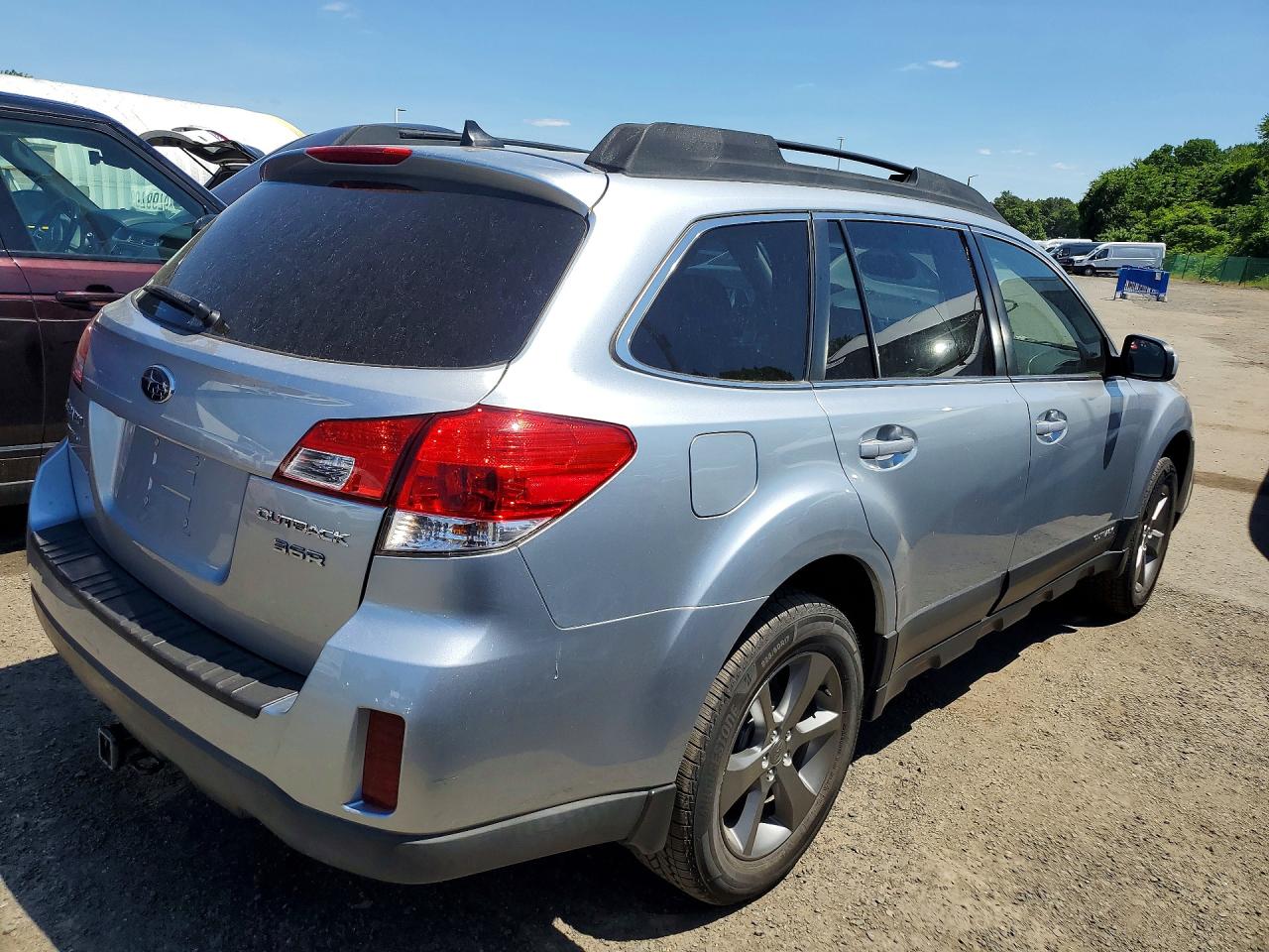 Subaru Outback 3.6r Limited
