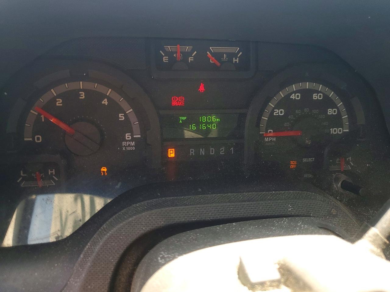 Ford Econoline E250 Van
