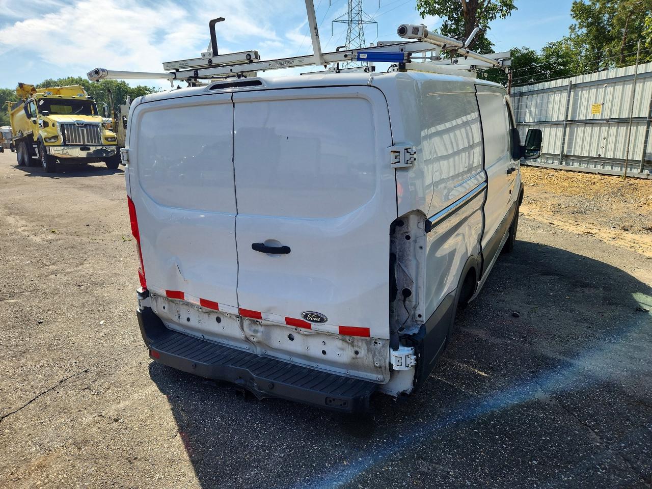 Ford Transit T-250