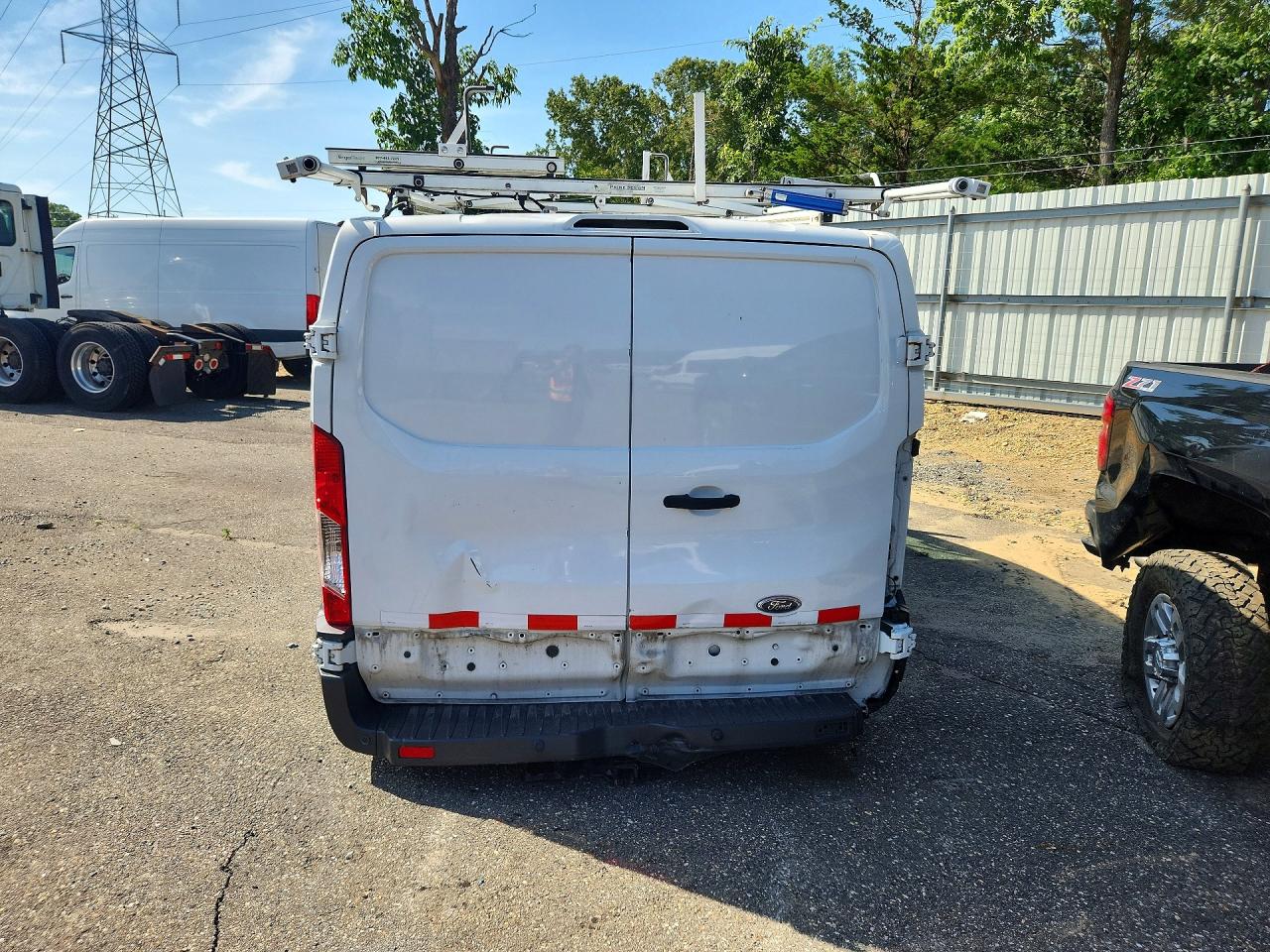 Ford Transit T-250