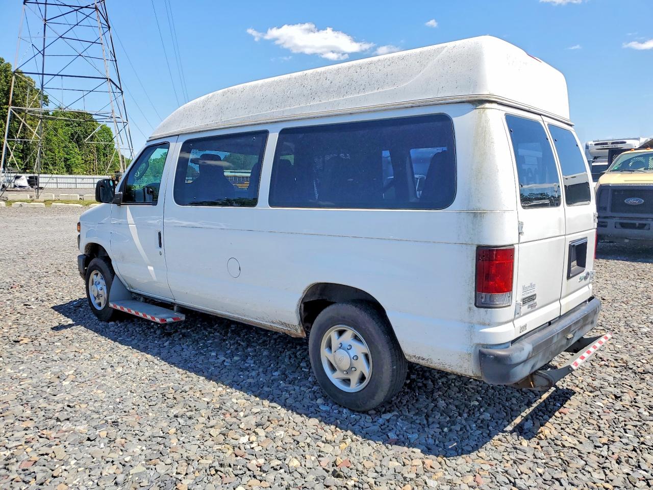 Ford Econoline E150 Van