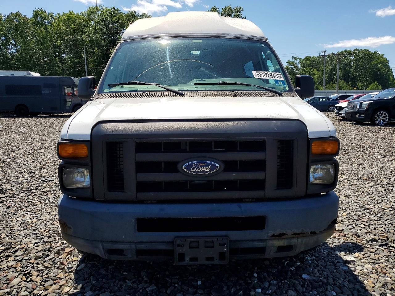 Ford Econoline E150 Van