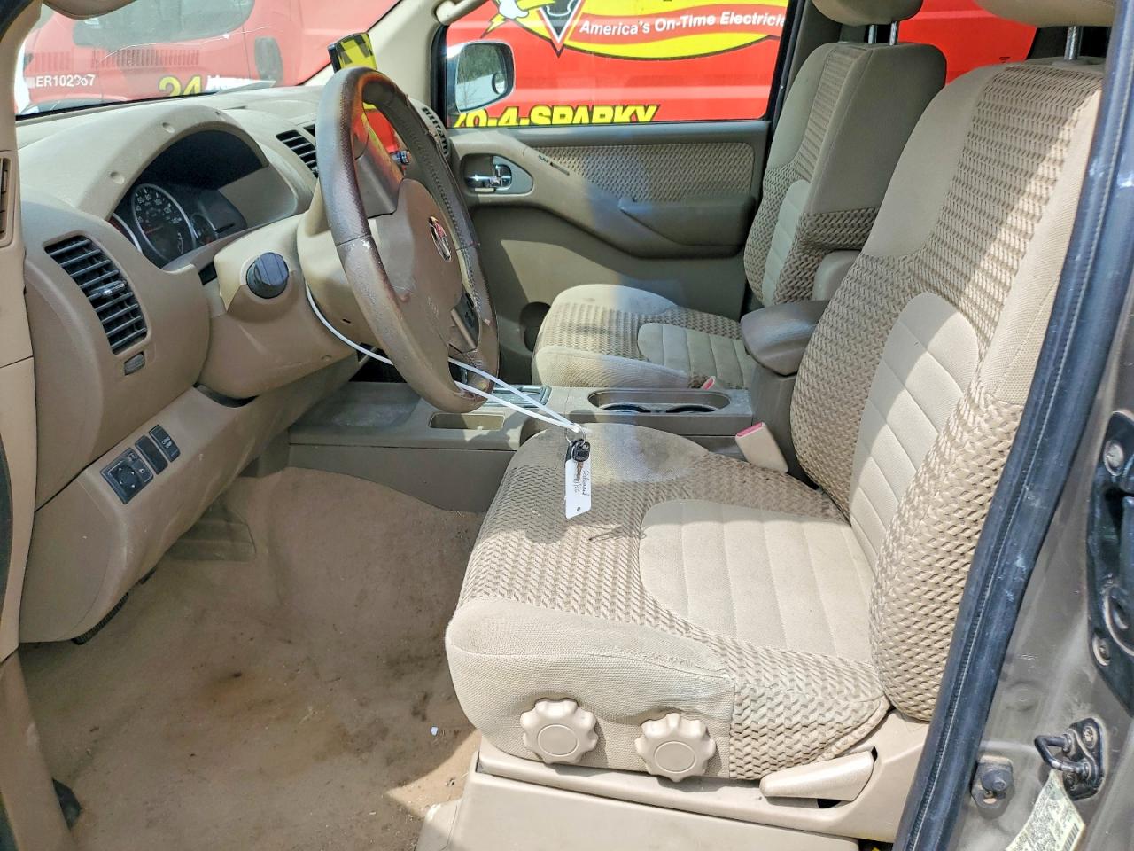 Nissan Frontier Se