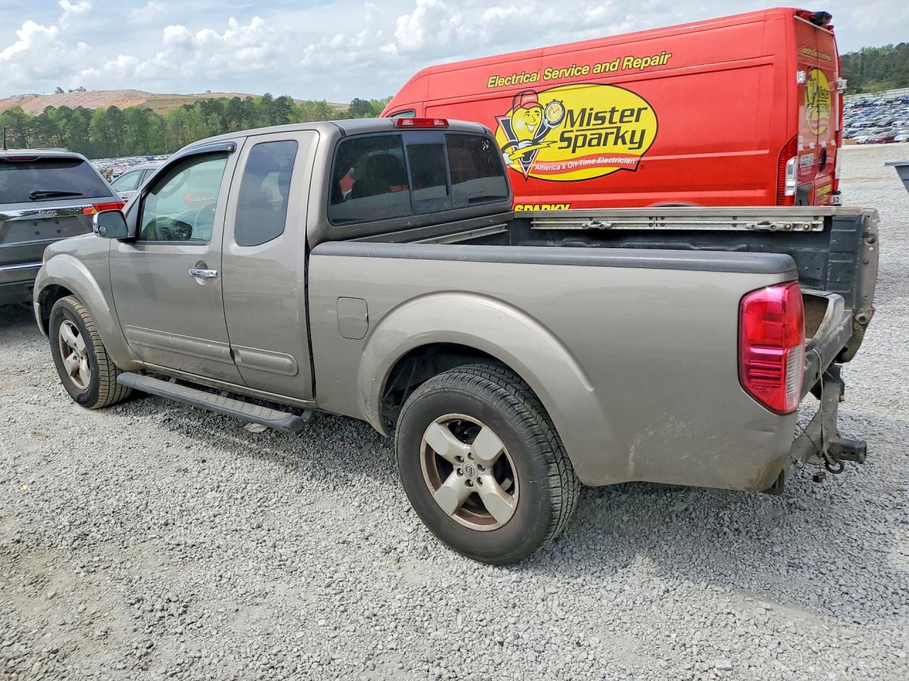 Nissan Frontier Se