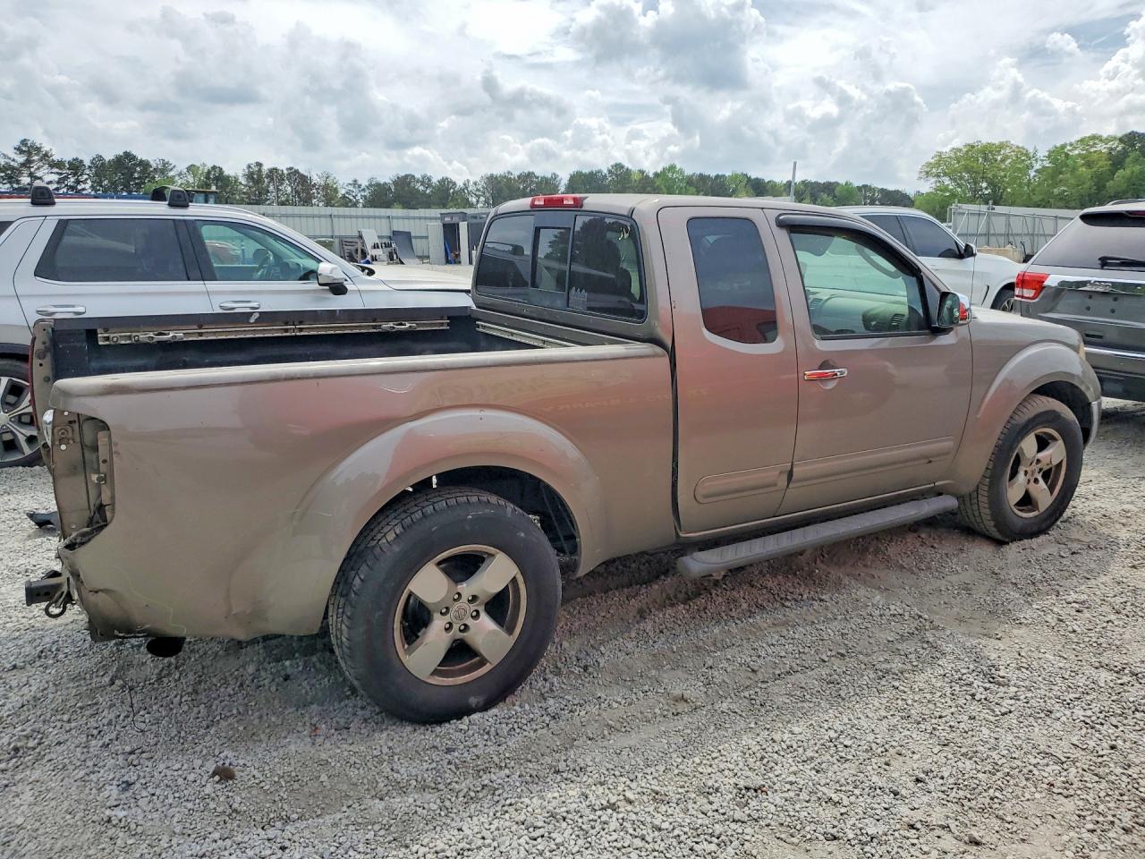 Nissan Frontier Se