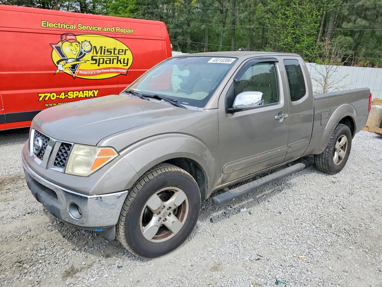 Salvage Nissan Frontier Image