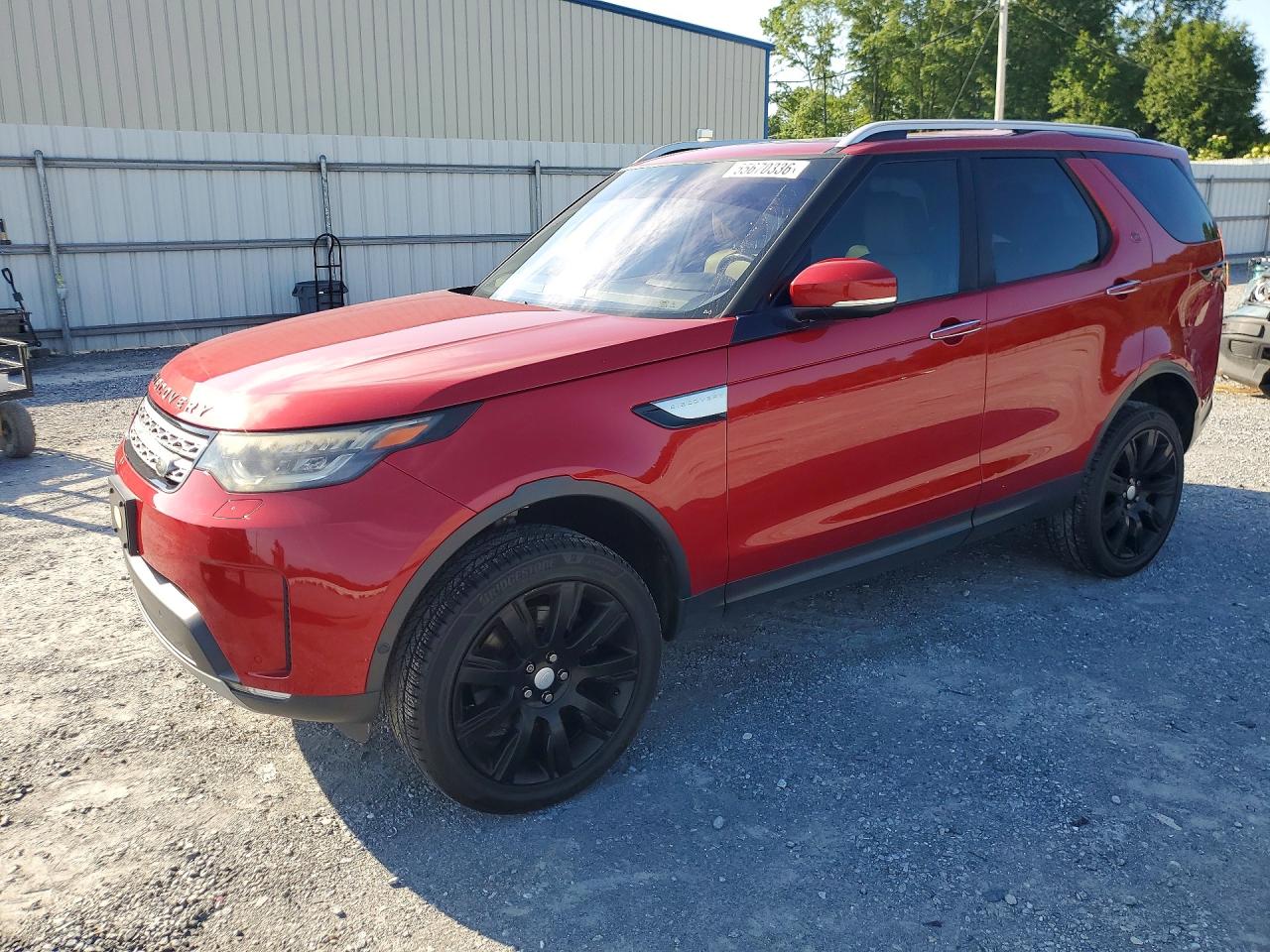 Salvage Land Rover Discovery Image