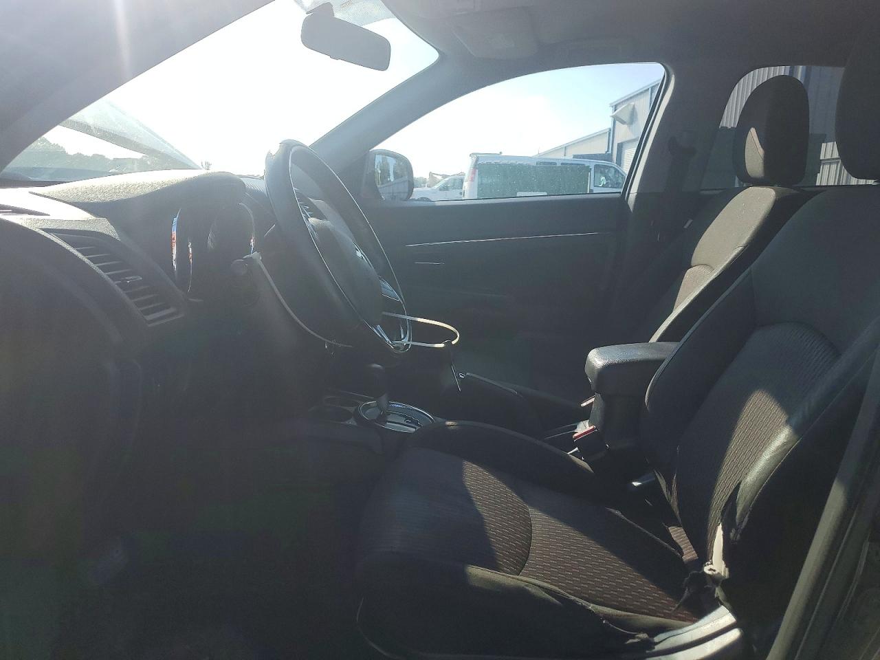 Mitsubishi Outlander Es