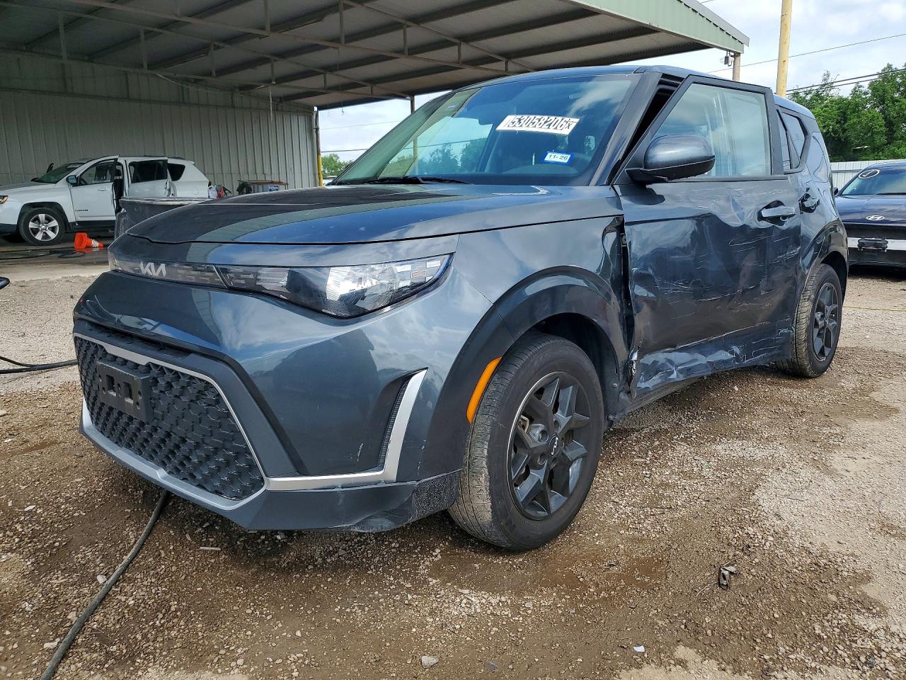 Salvage Kia Soul Image