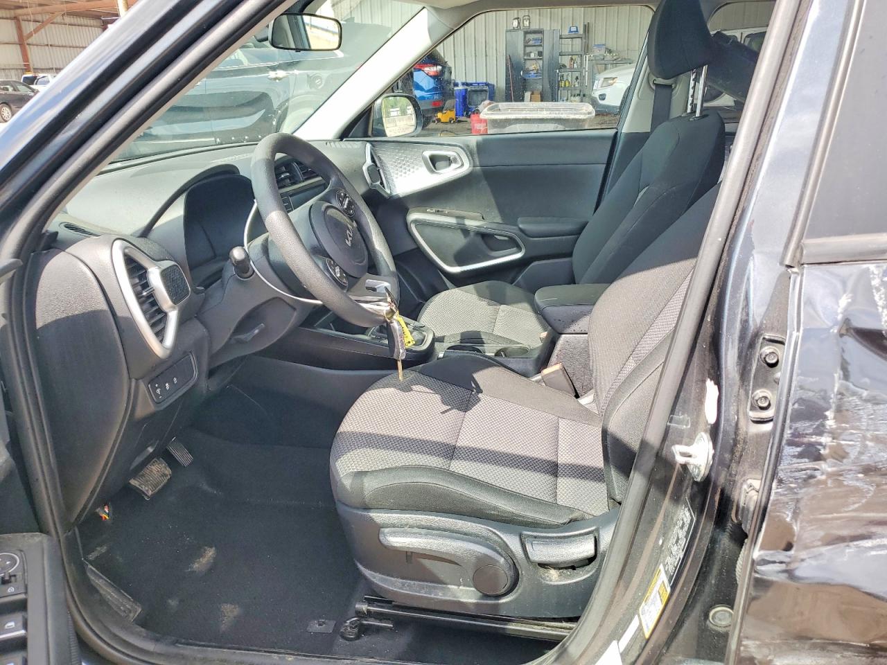 Kia Soul Lx