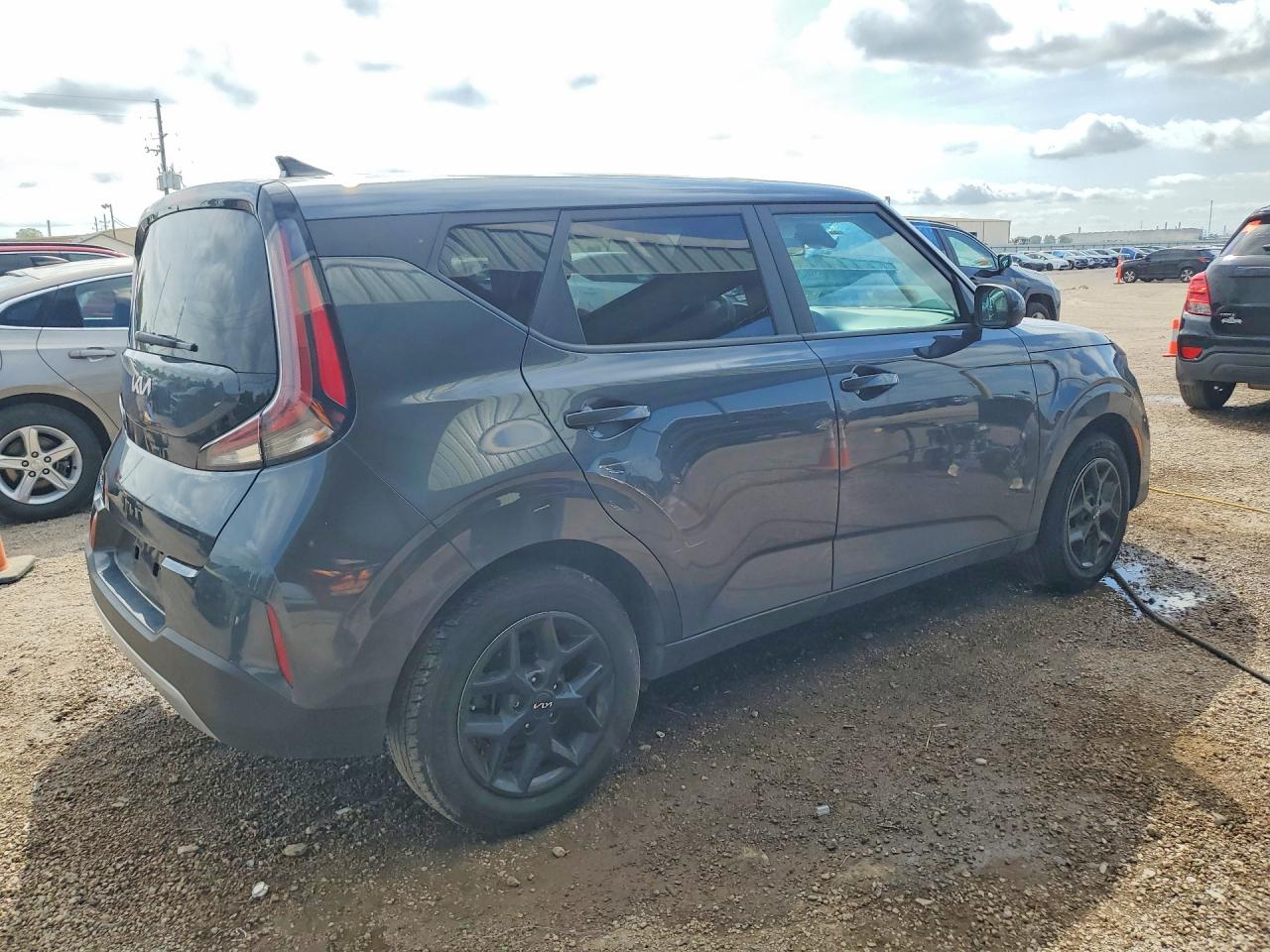 Kia Soul Lx