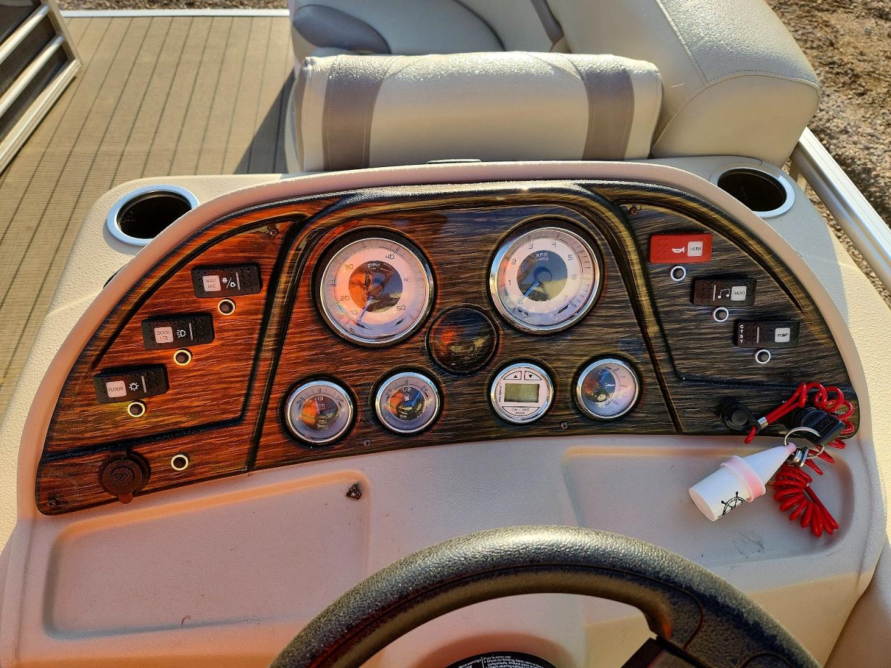 Boat Sunchaser
