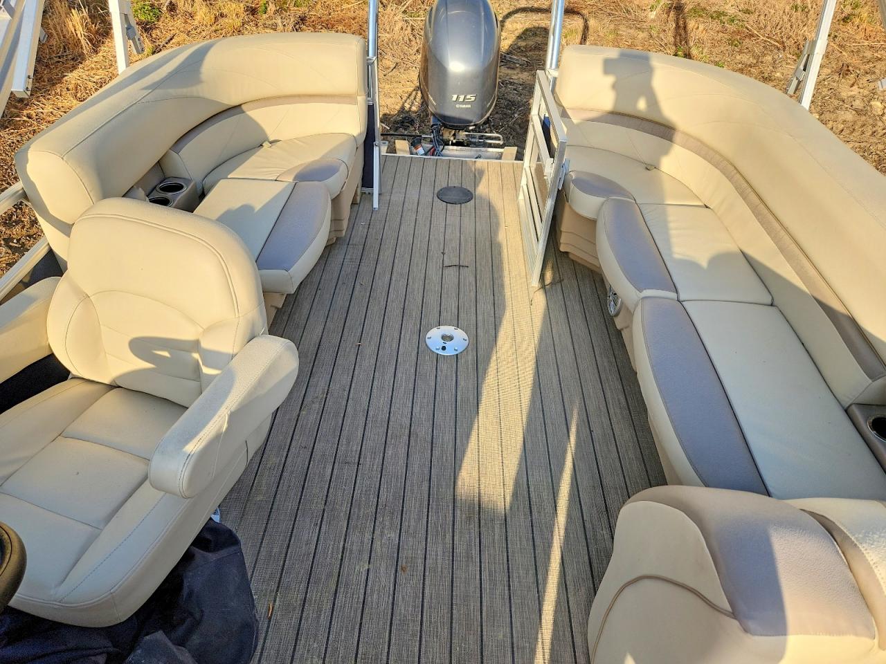 Boat Sunchaser