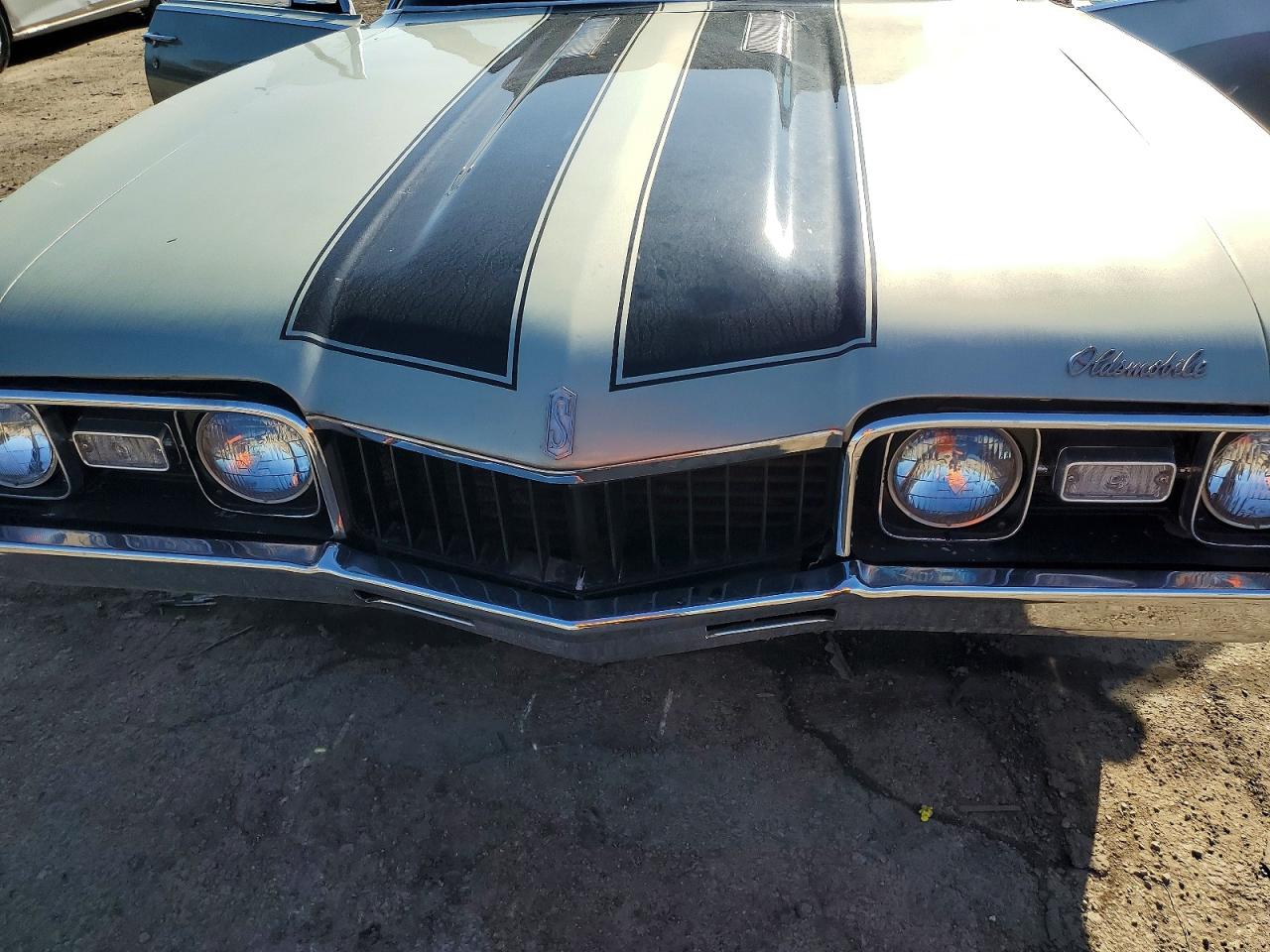 Oldsmobile Cutlass