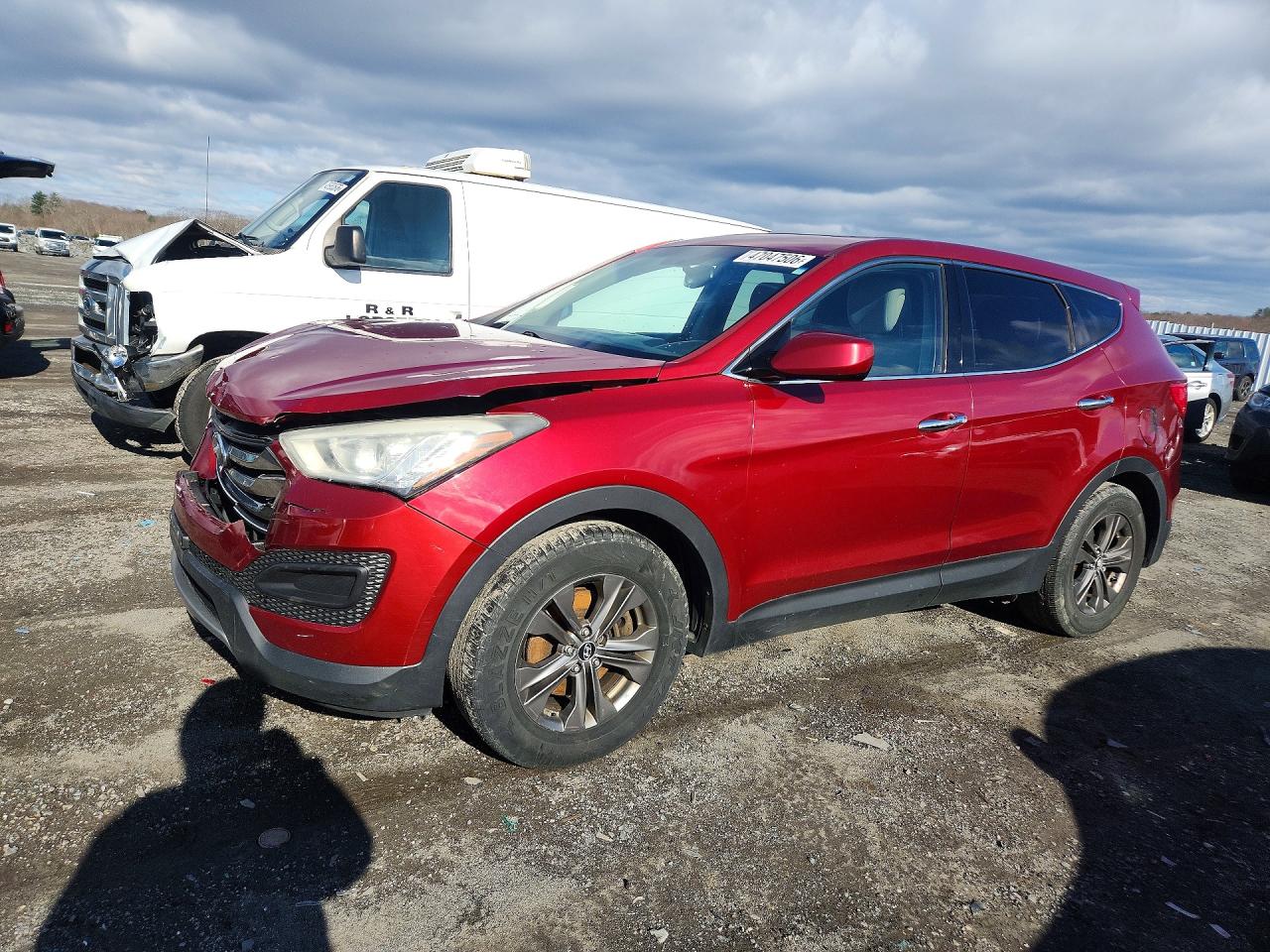 Salvage Hyundai SANTA FE Image