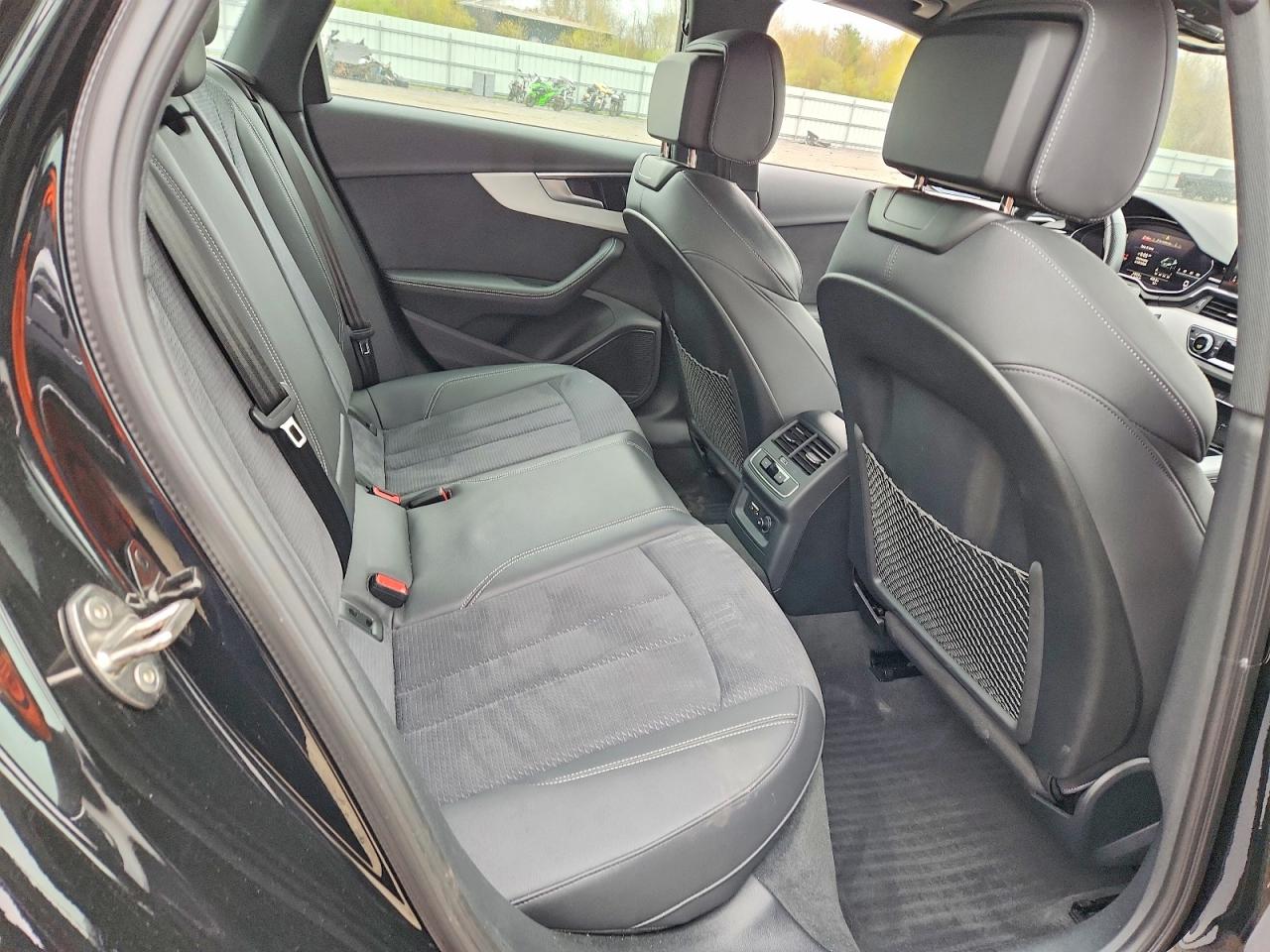Audi A4 Premium Plus 45