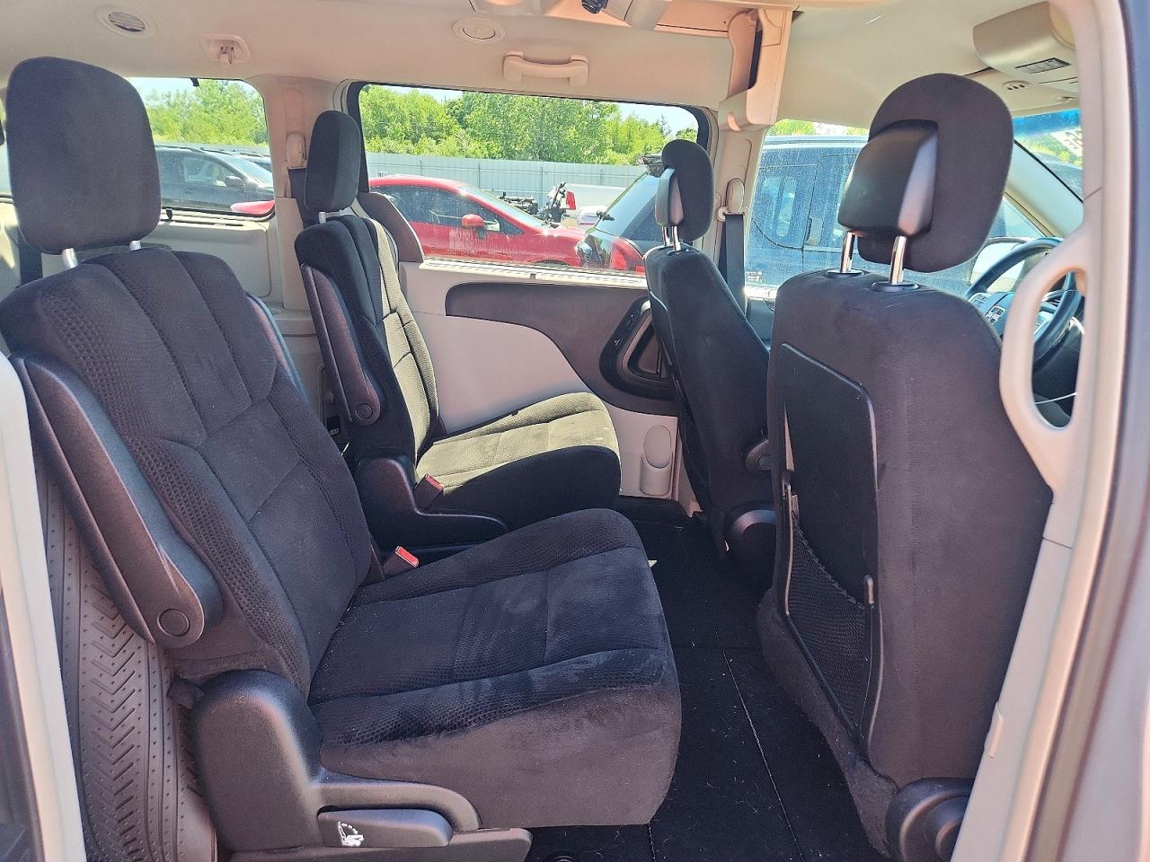 Dodge Caravan Crew