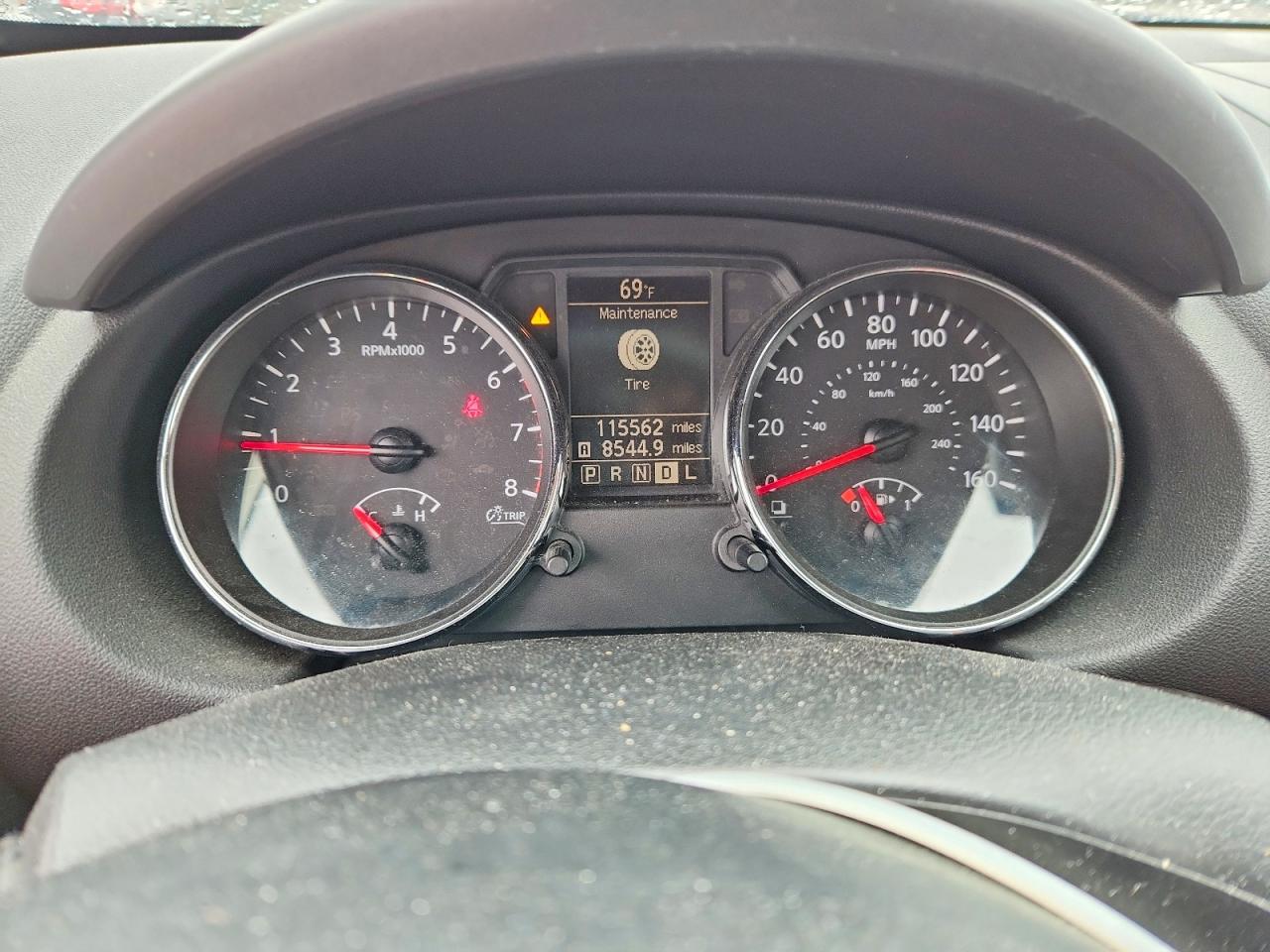 Nissan Rogue S