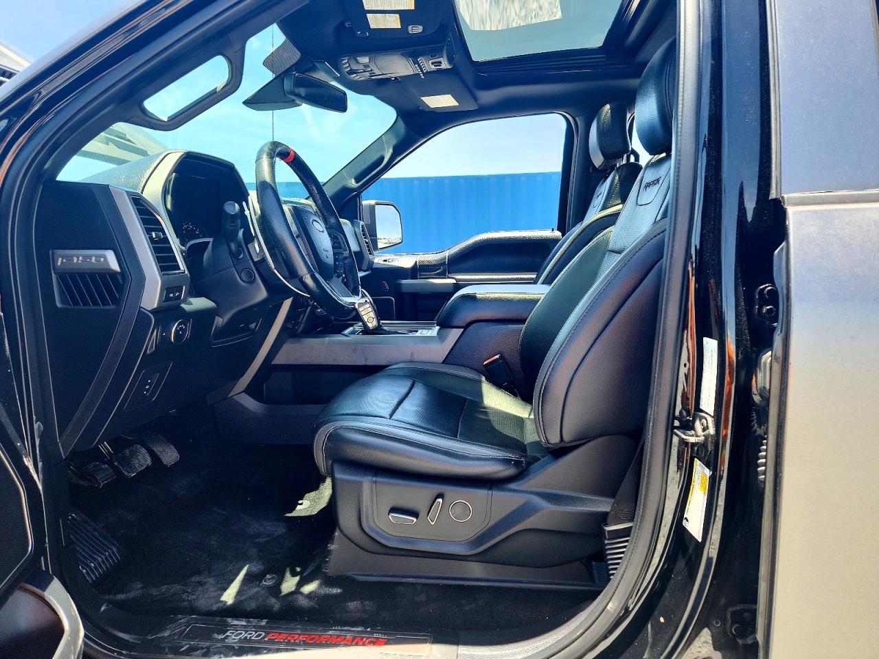 Ford F-150 Raptor