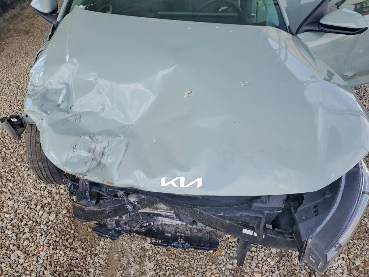 Kia K4 Lxs