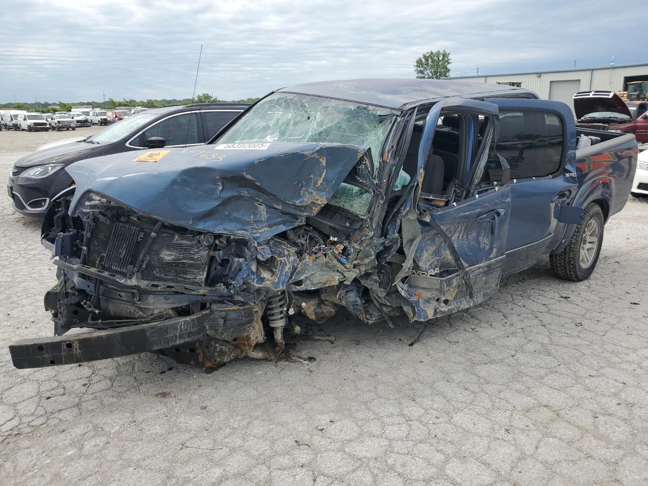 Salvage Toyota Tundra Image