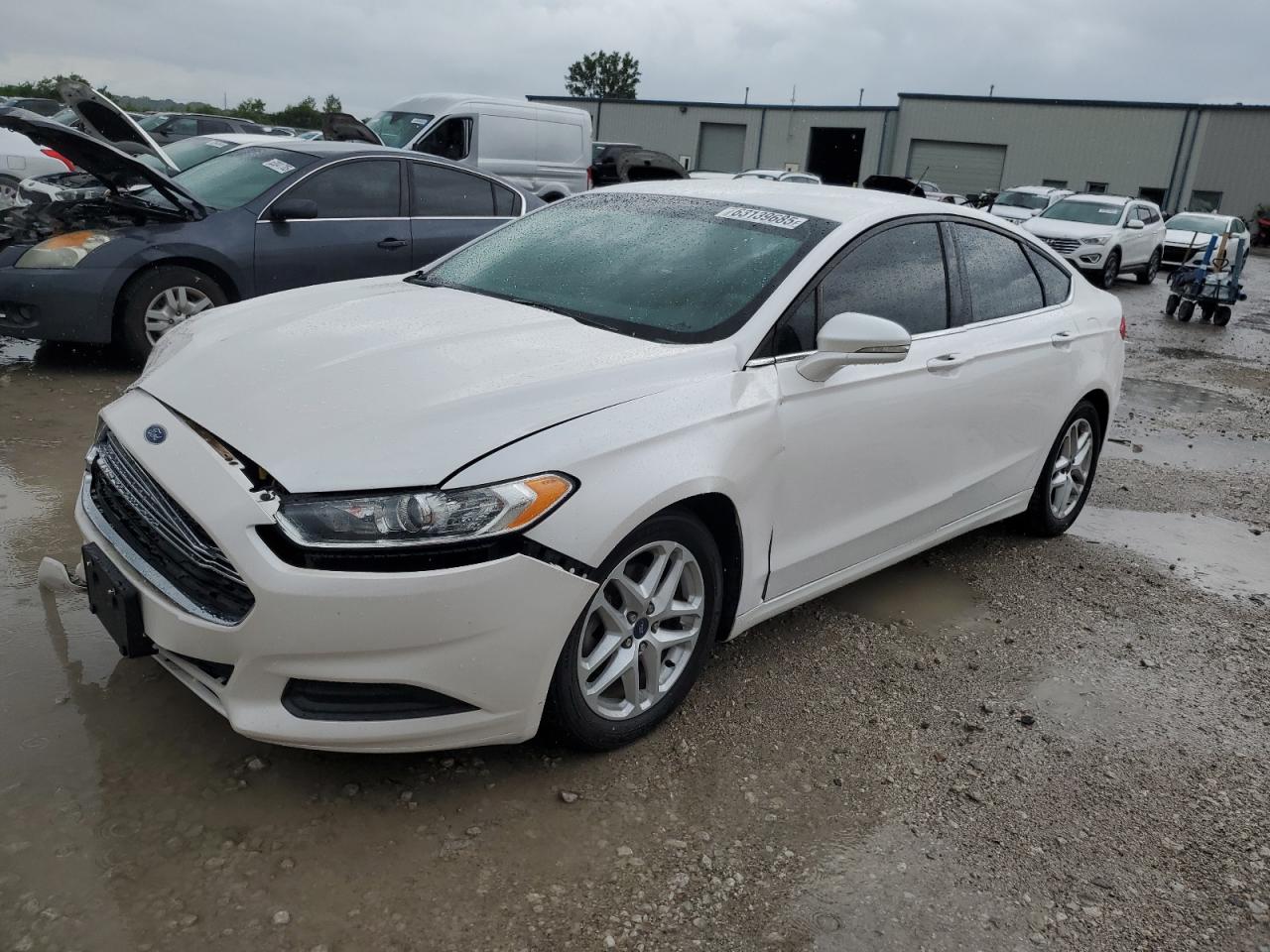 Salvage Ford Fusion Image