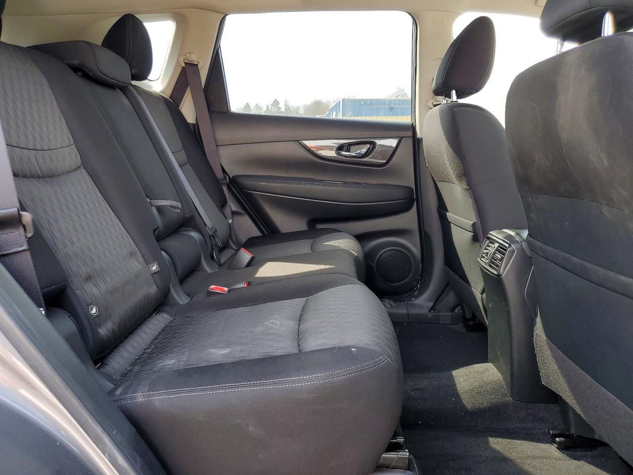 Nissan Rogue Sv