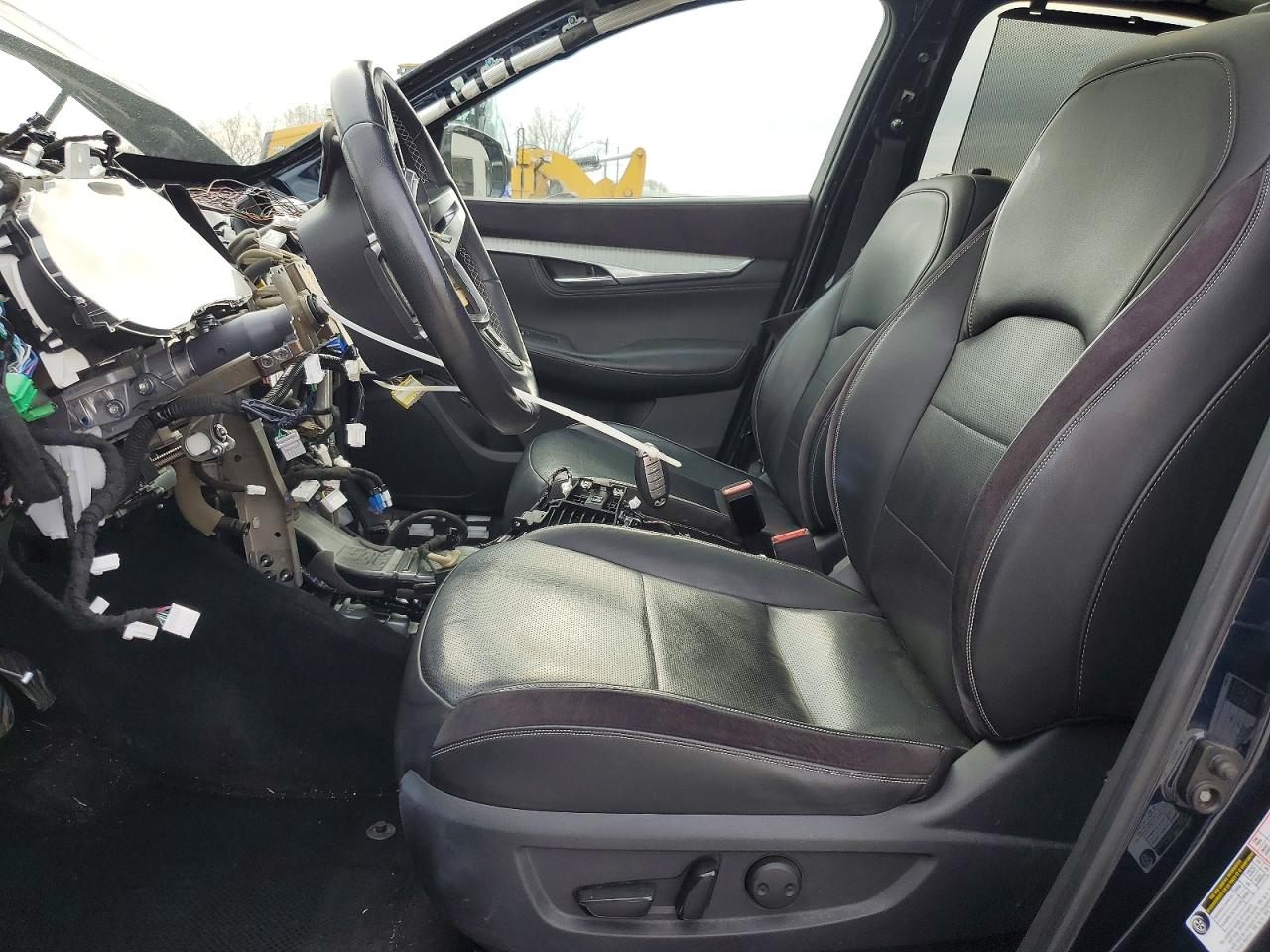 INFINITI Qx Essential