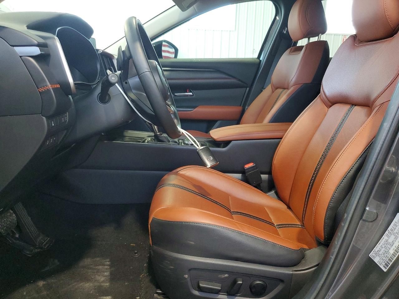 Mazda Cx Base