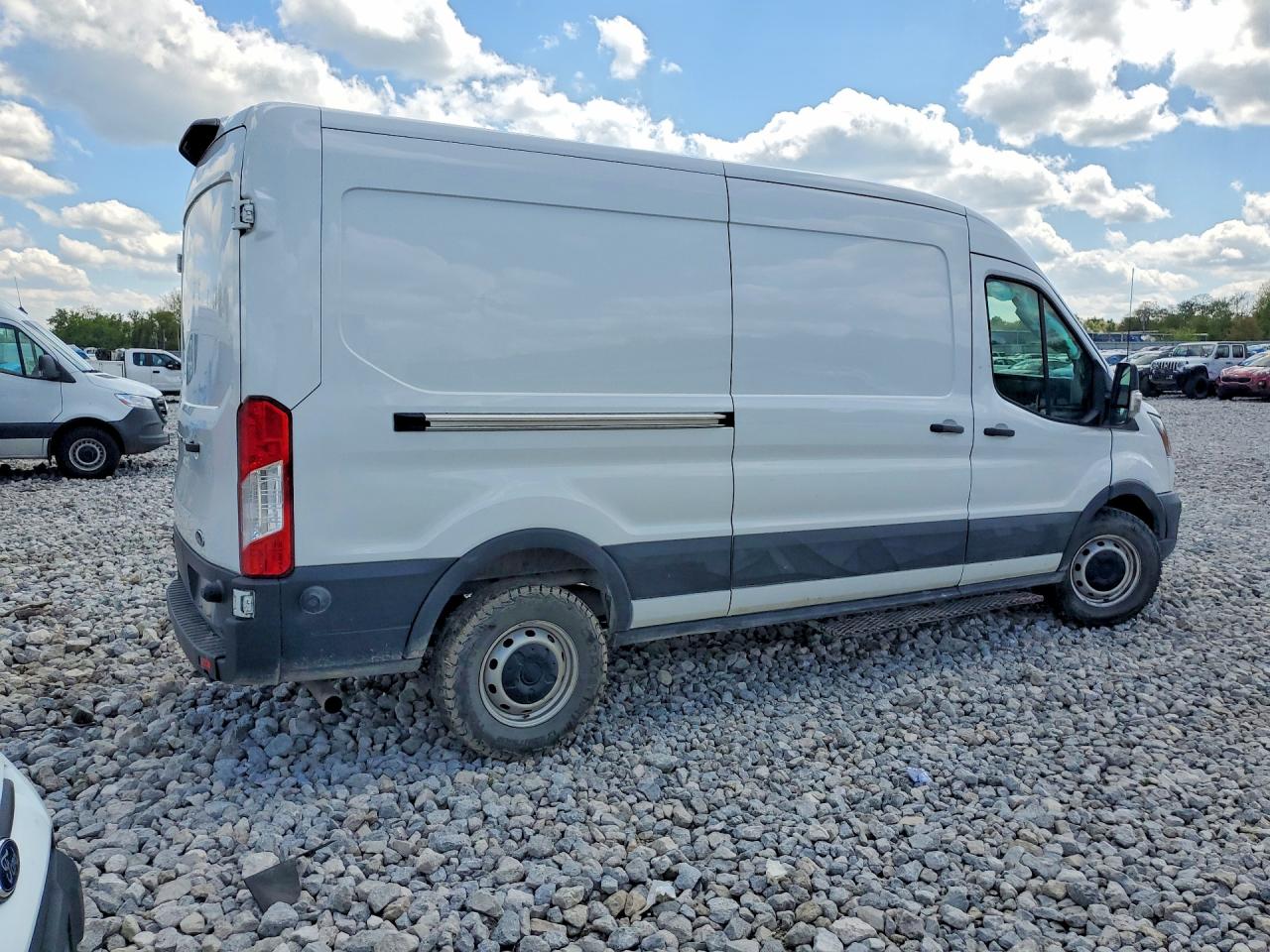Ford Transit T-250