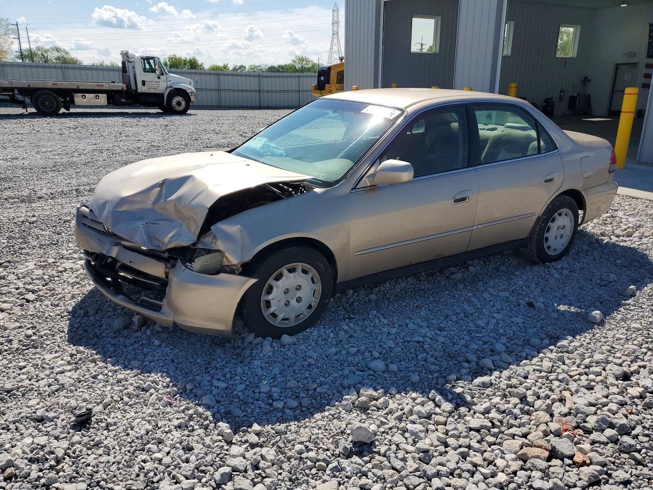 Salvage Honda Accord Image