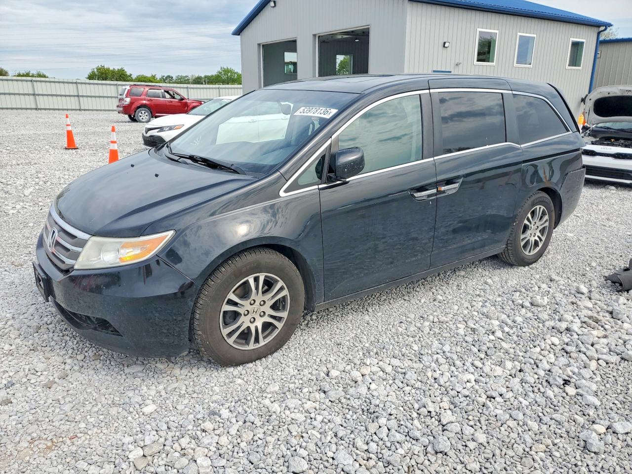 Salvage Honda Odyssey Image