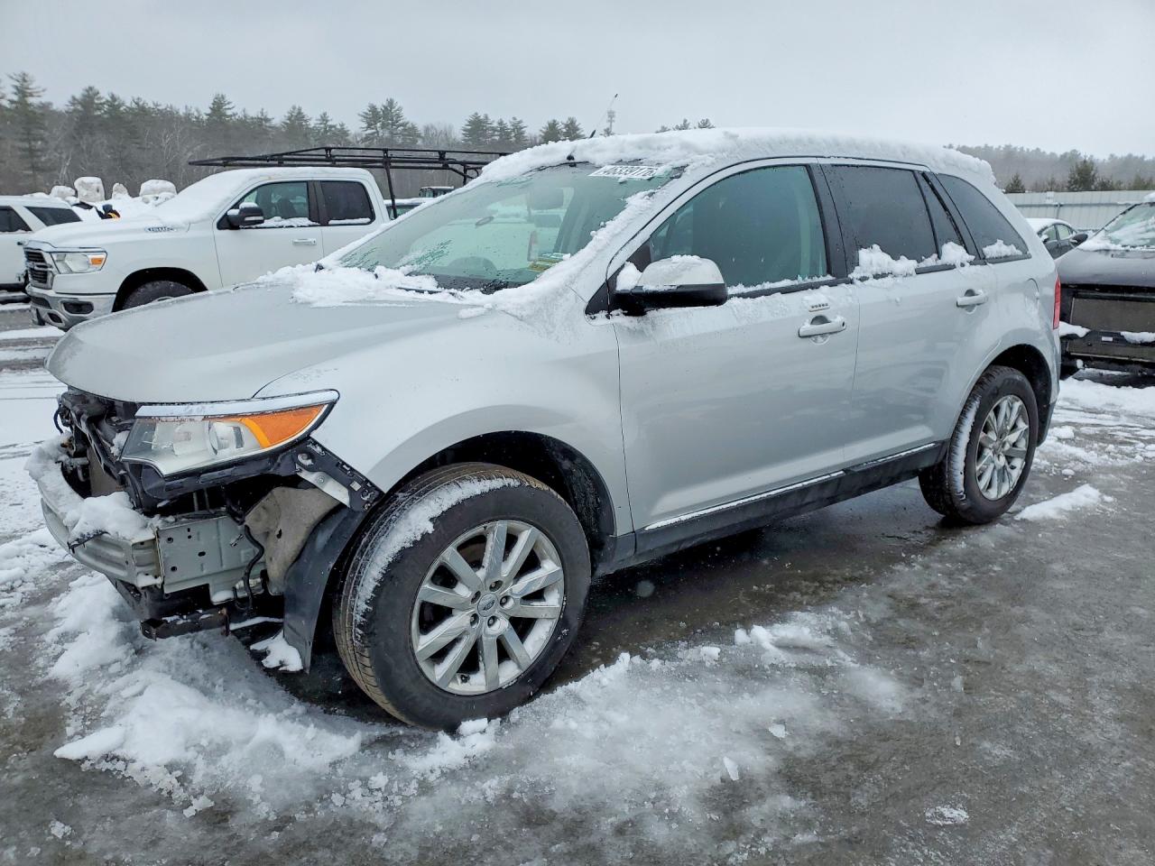 Salvage Ford Edge Image