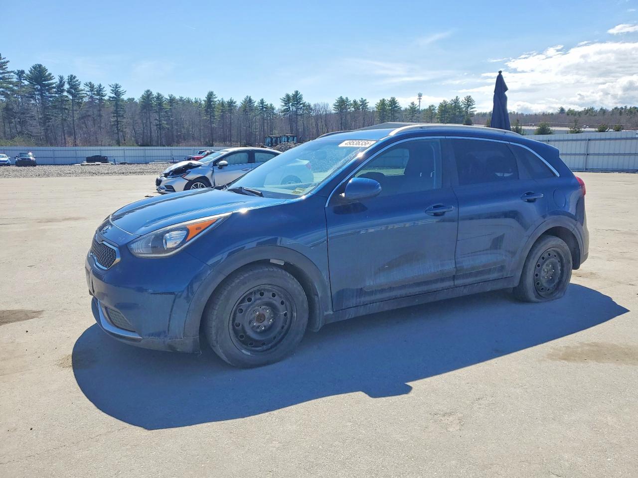 Salvage Kia Niro Image