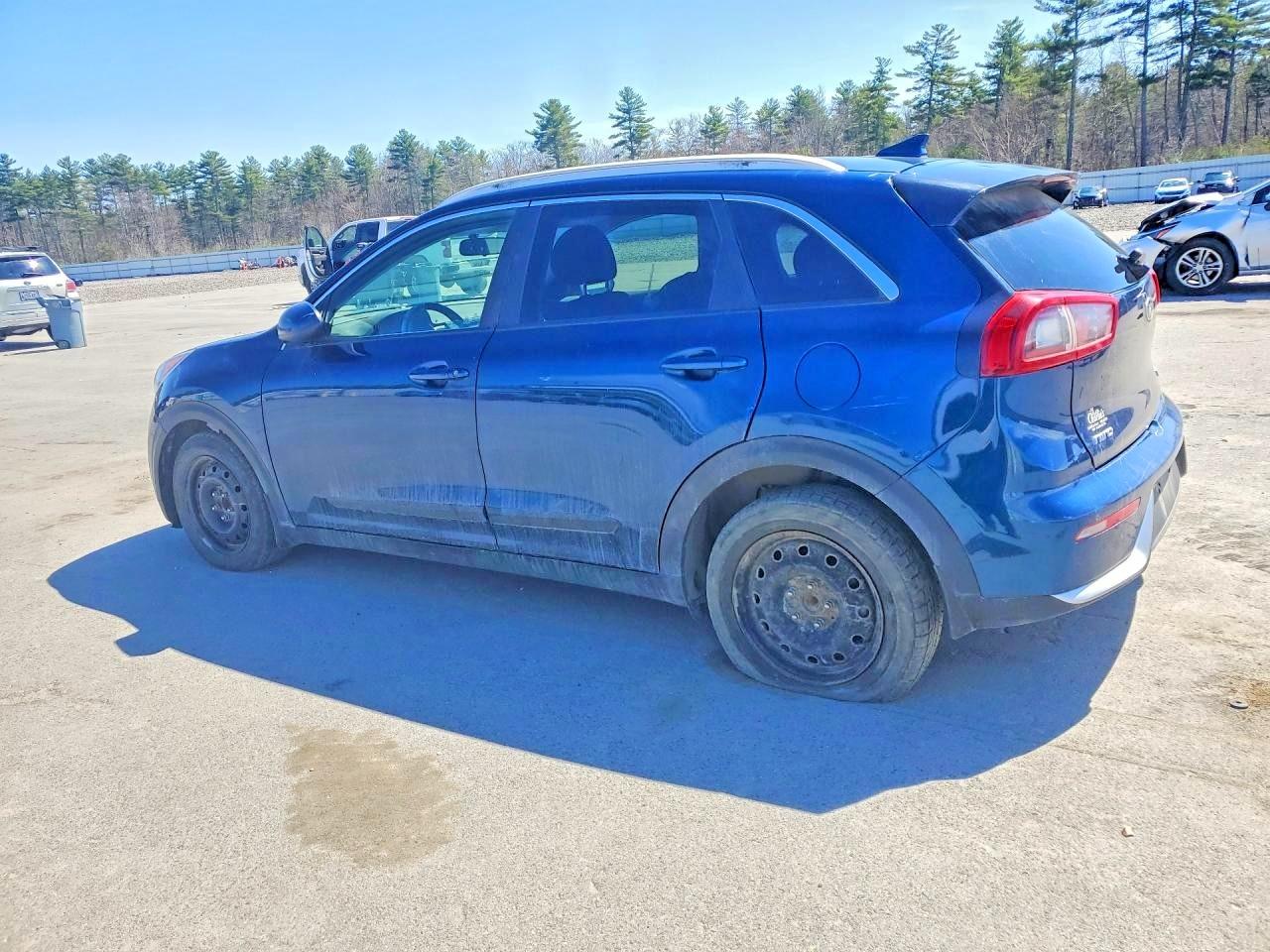 Kia Niro Lx