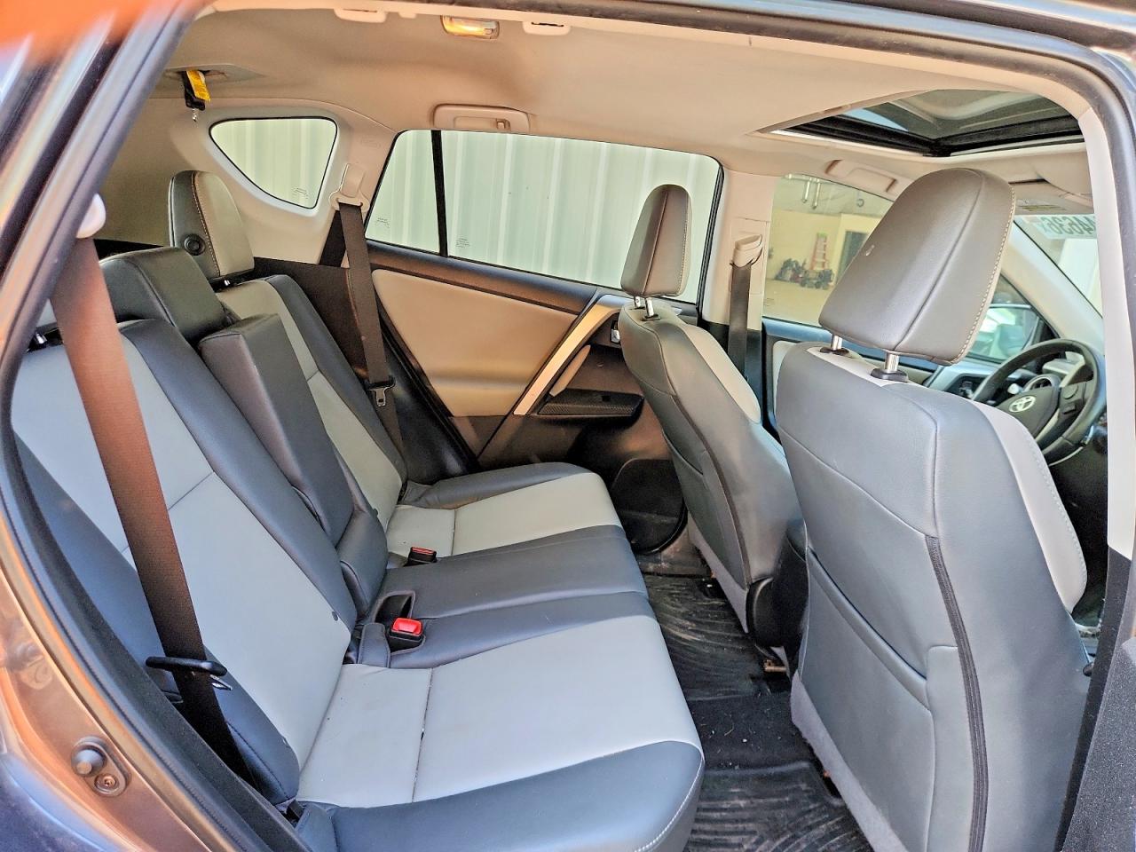 Toyota RAV4 Limited