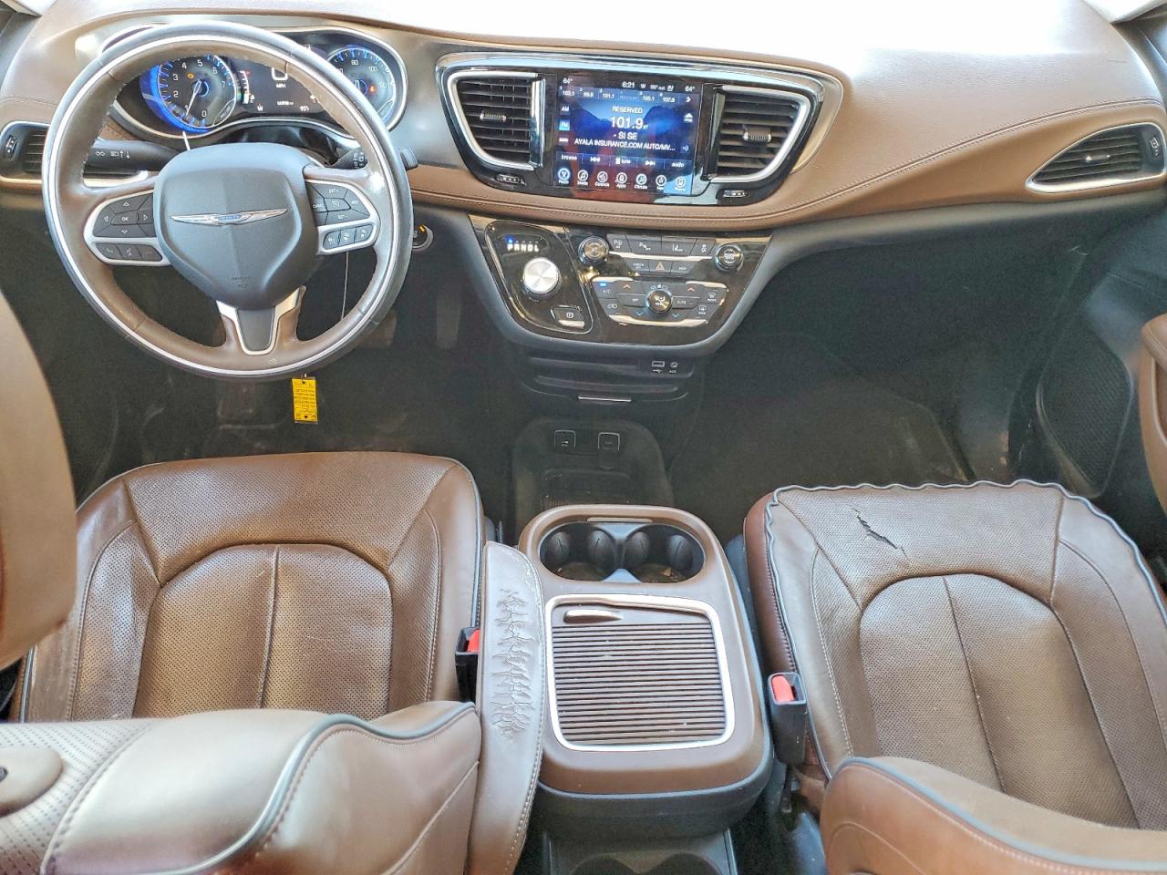 Chrysler Pacifica Limited