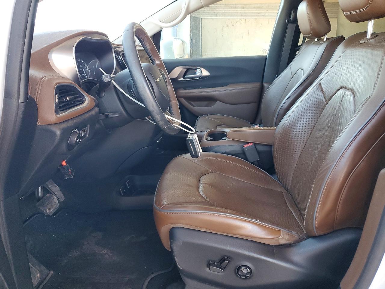 Chrysler Pacifica Limited