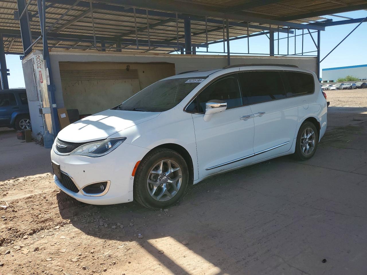 Salvage Chrysler Pacifica Image