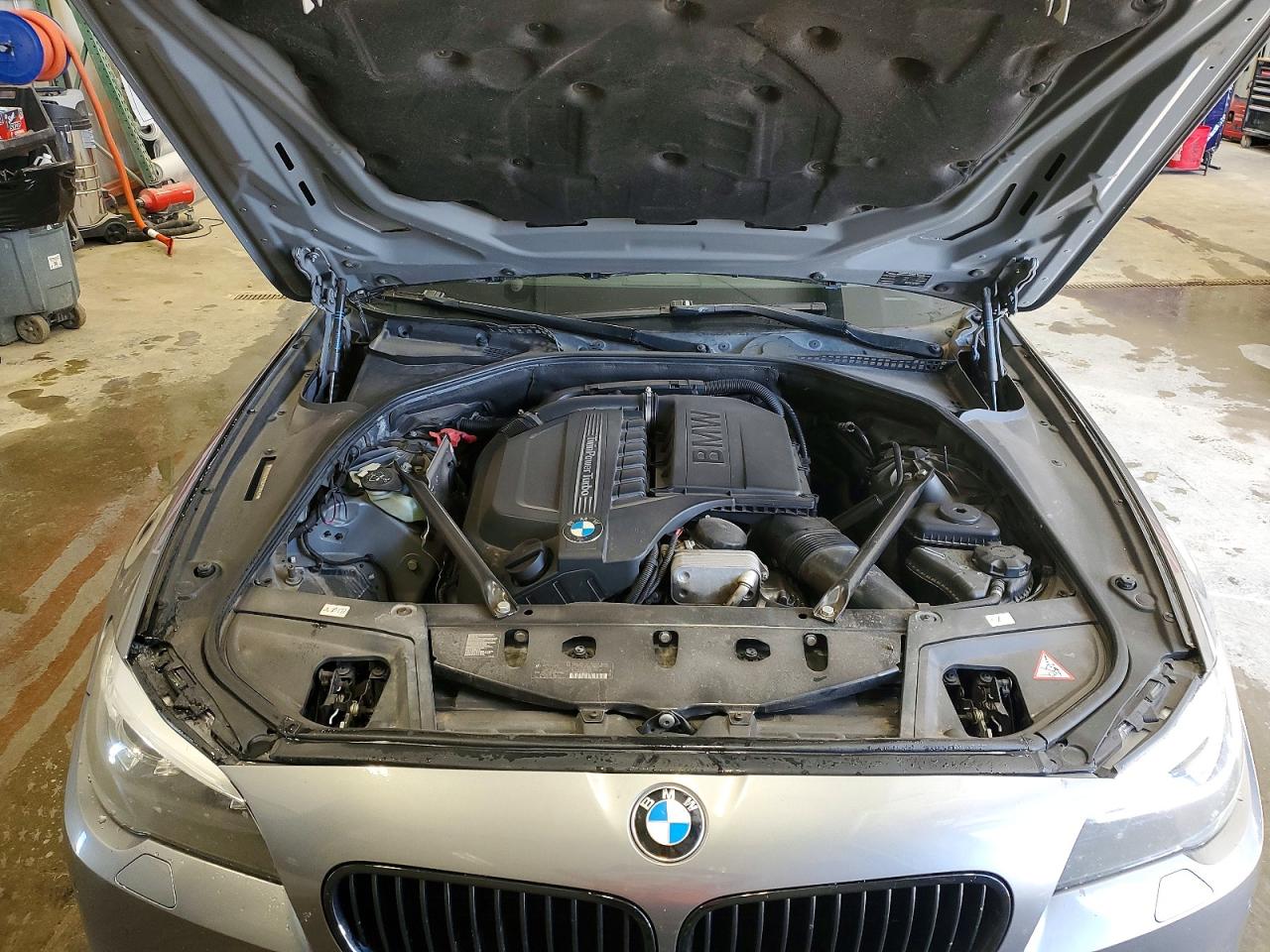 BMW 5 Series Xi