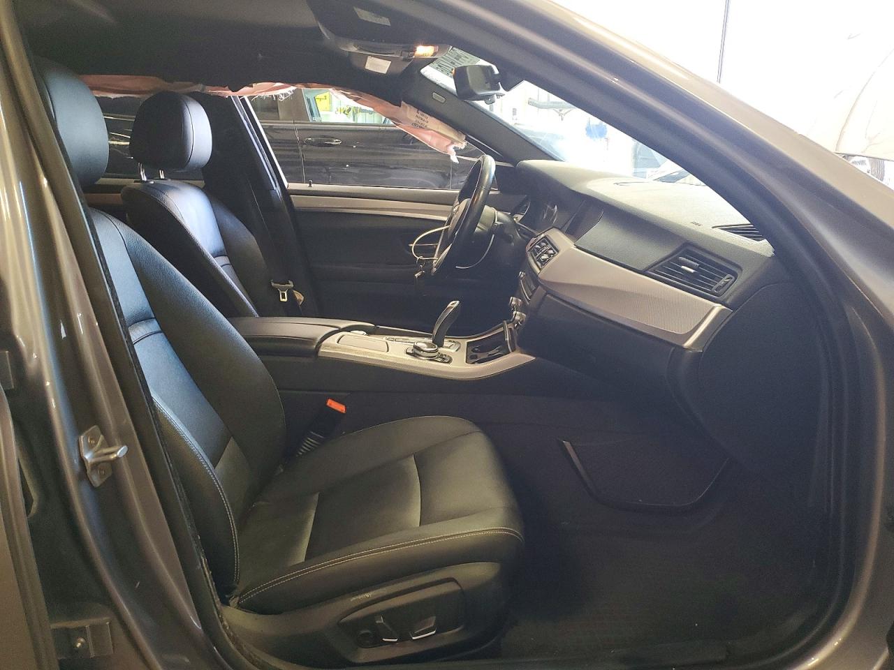 BMW 5 Series Xi
