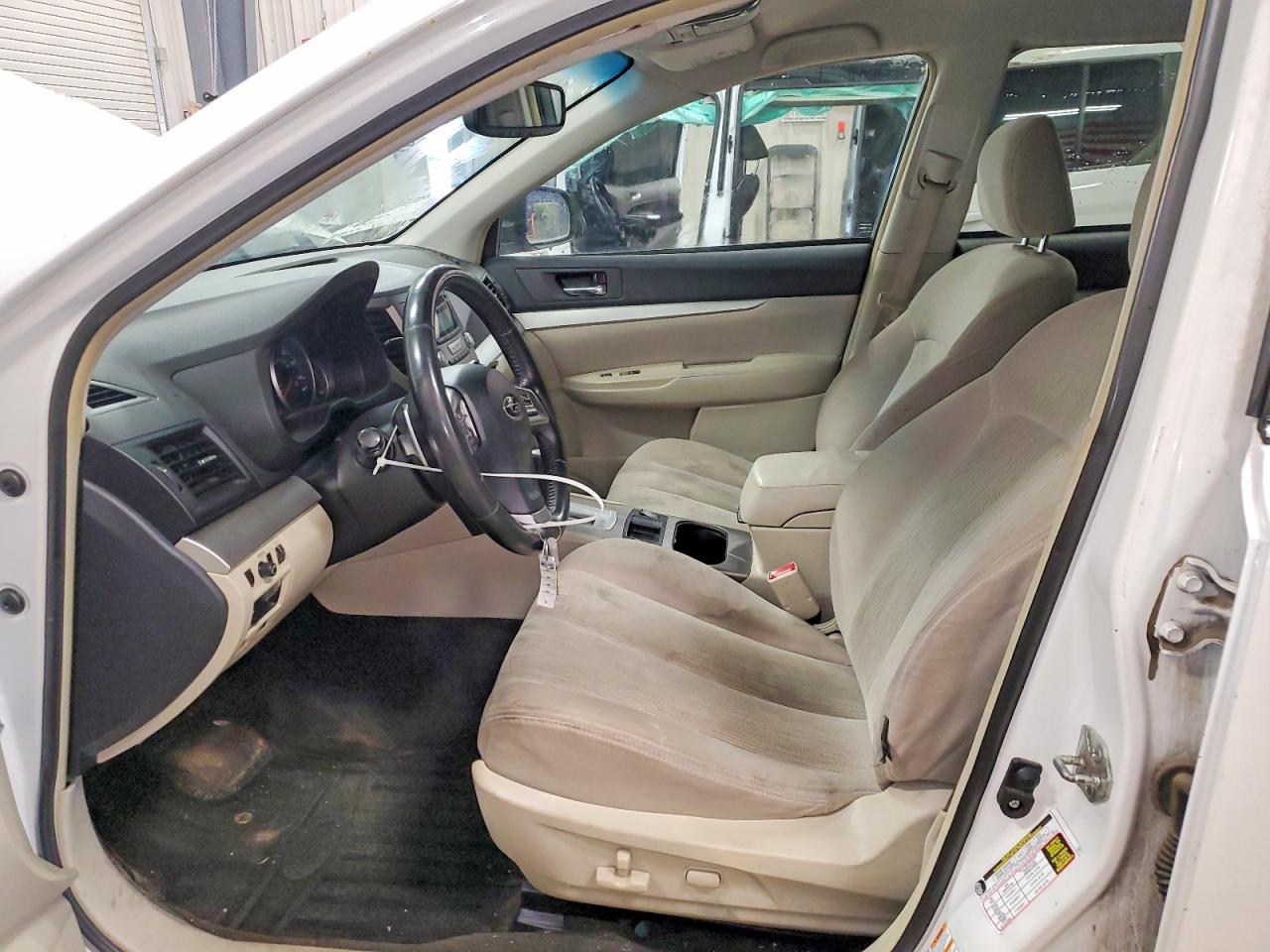 Subaru Outback 2.5i Premium