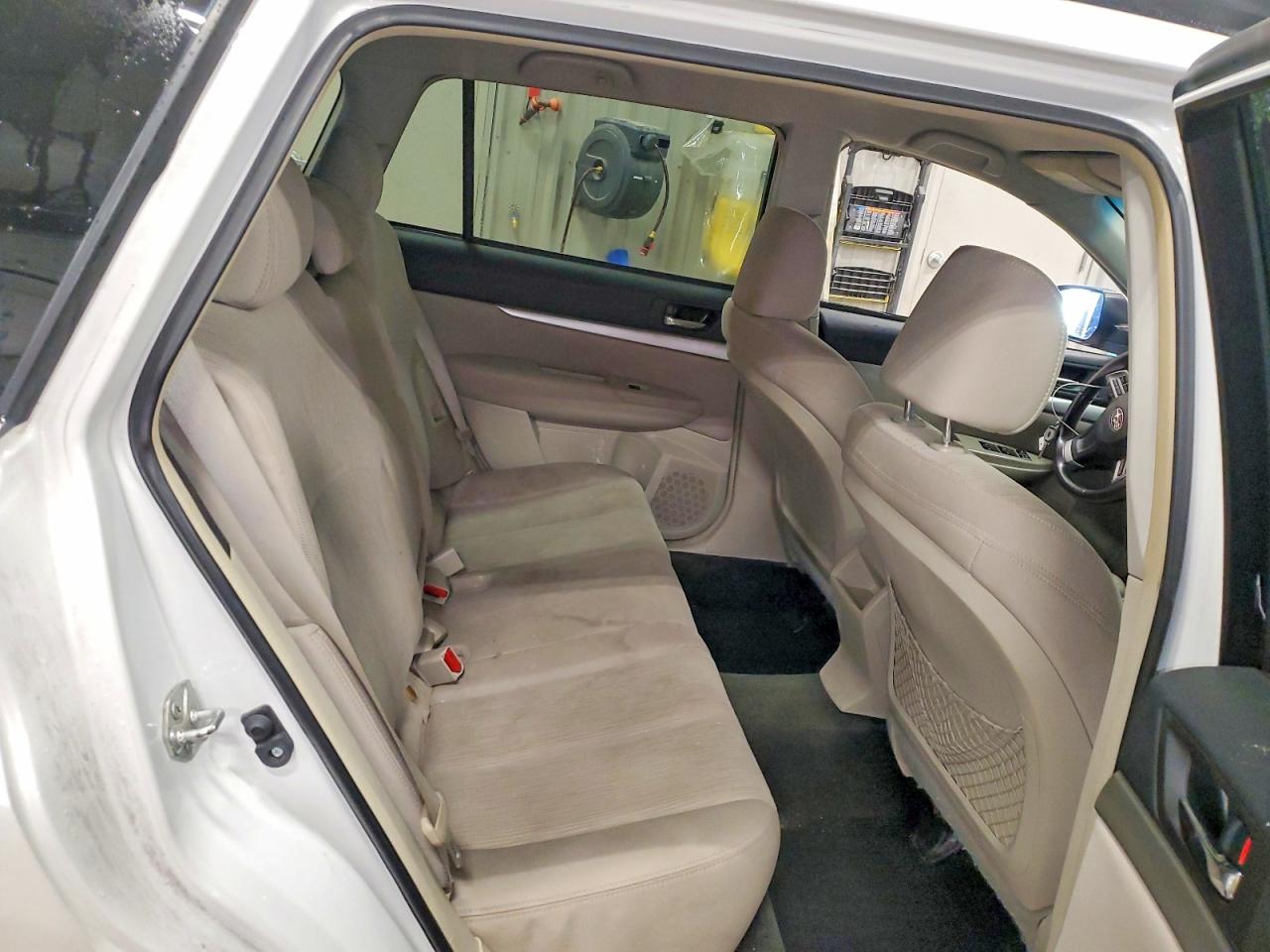 Subaru Outback 2.5i Premium