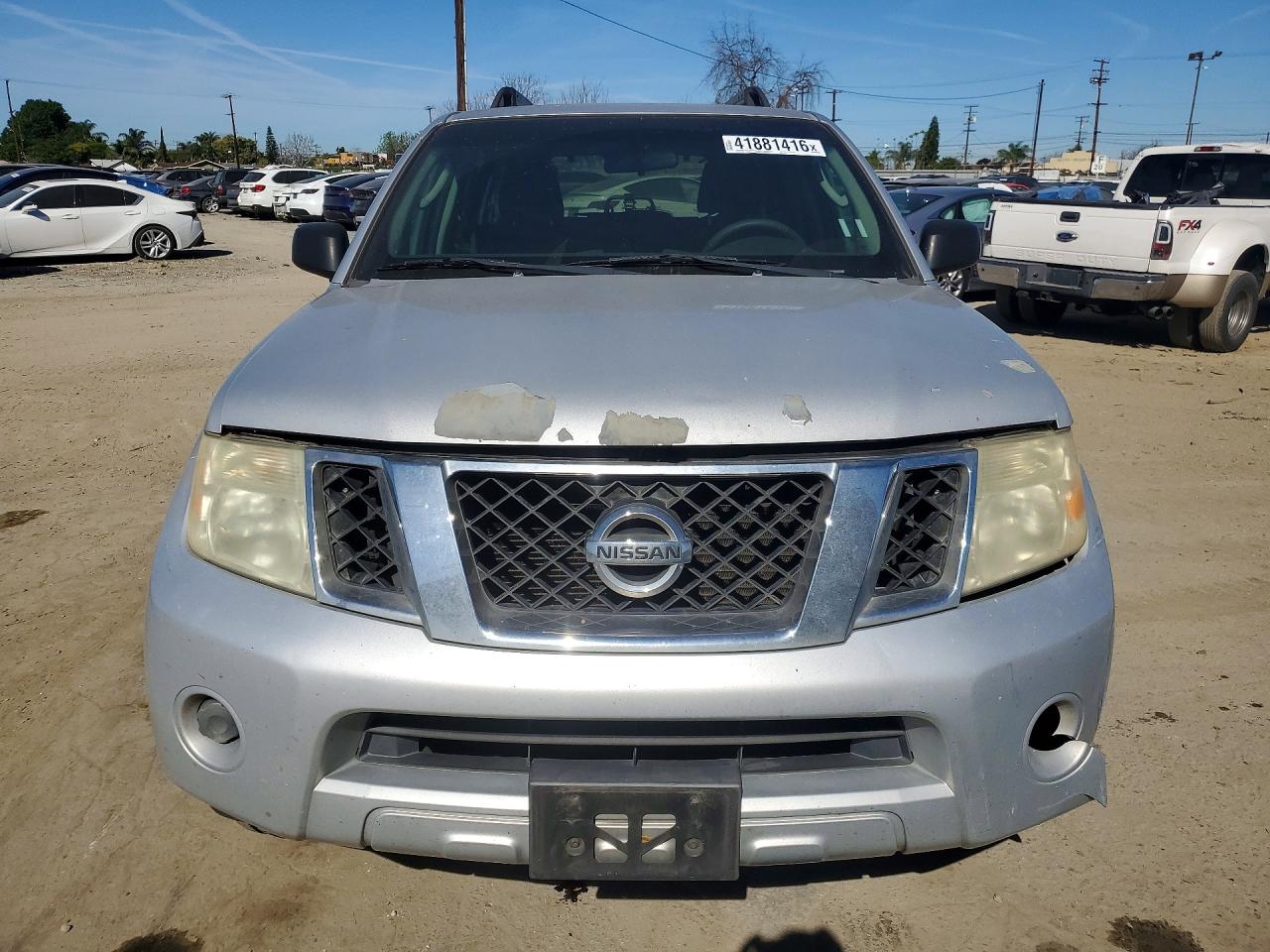 Nissan Pathfinder S